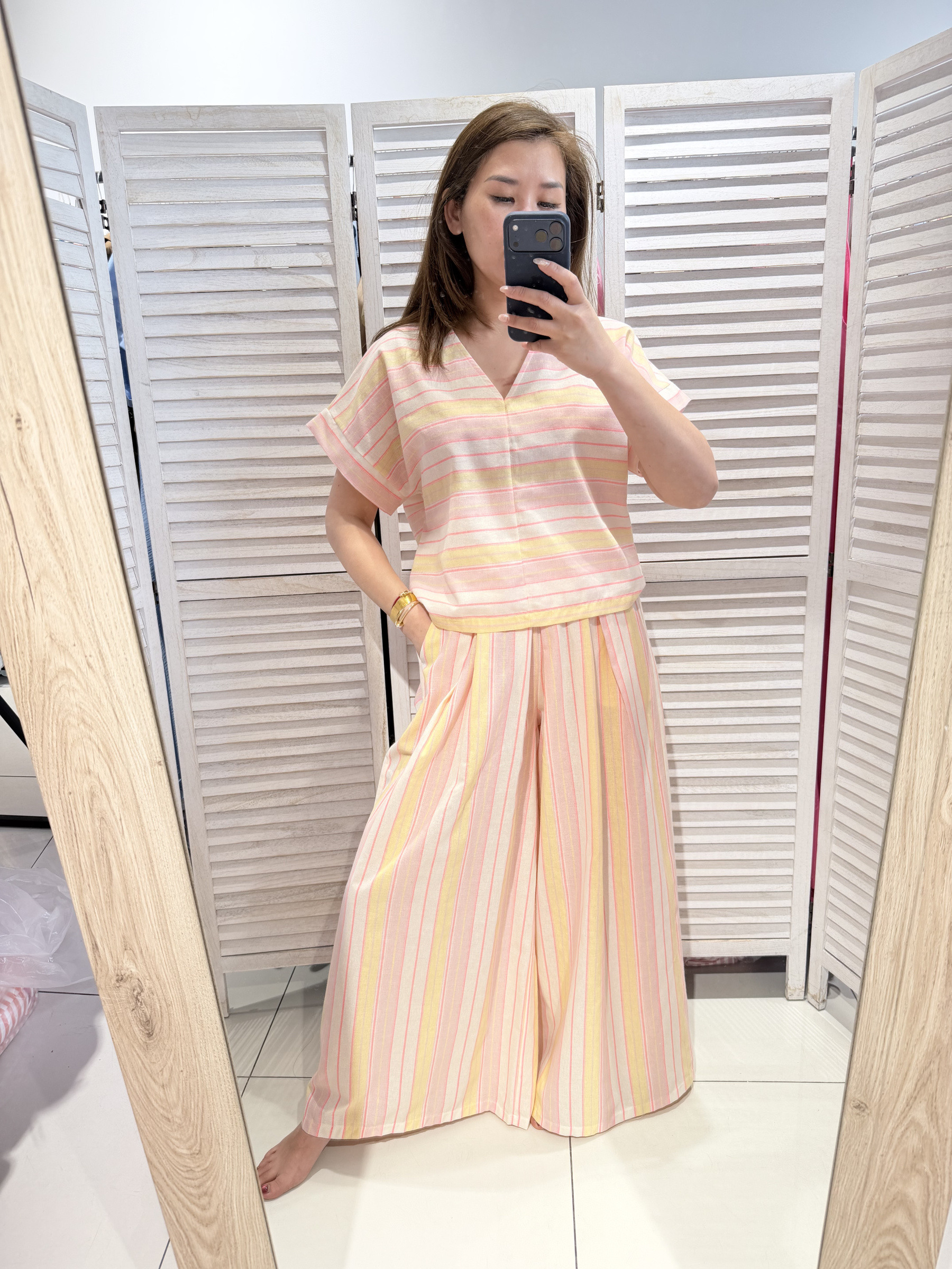 Wholesaler Victoria & Isaac - Mid-length striped cotton blouse