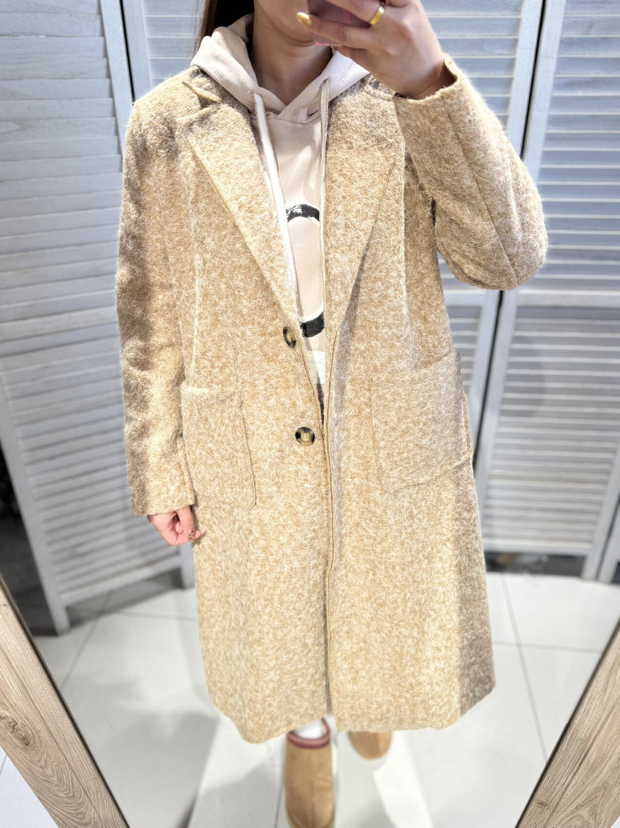 Wholesaler Victoria & Isaac - WOOL EFFECT COAT