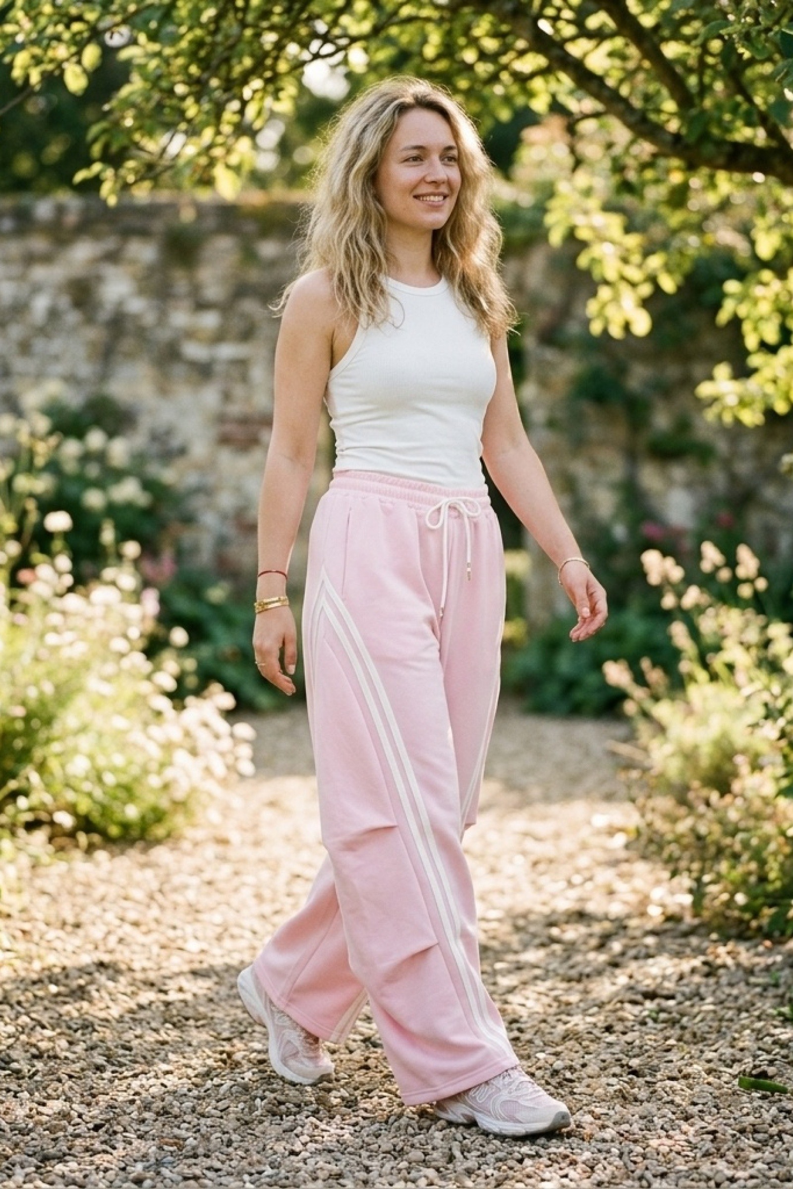 Wholesaler Victoria & Isaac - Loose striped joggers