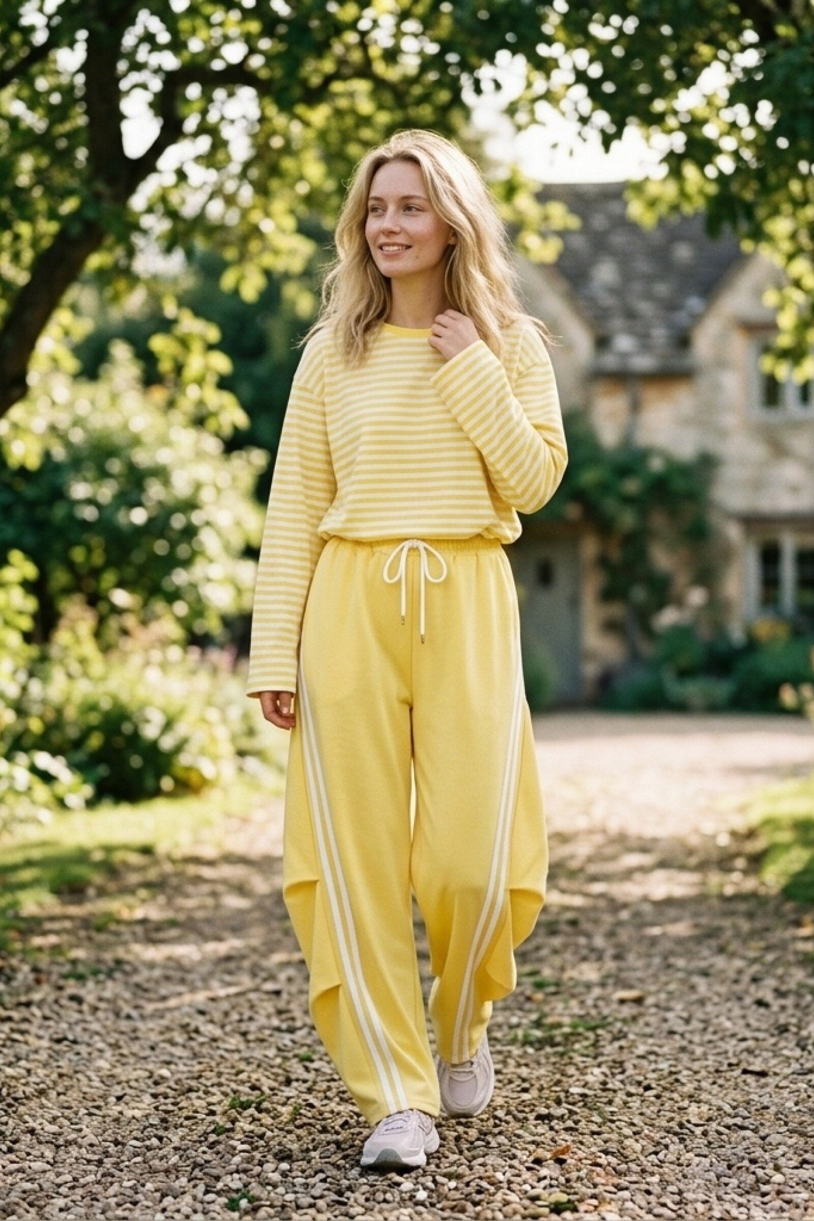 Wholesaler Victoria & Isaac - Loose striped joggers