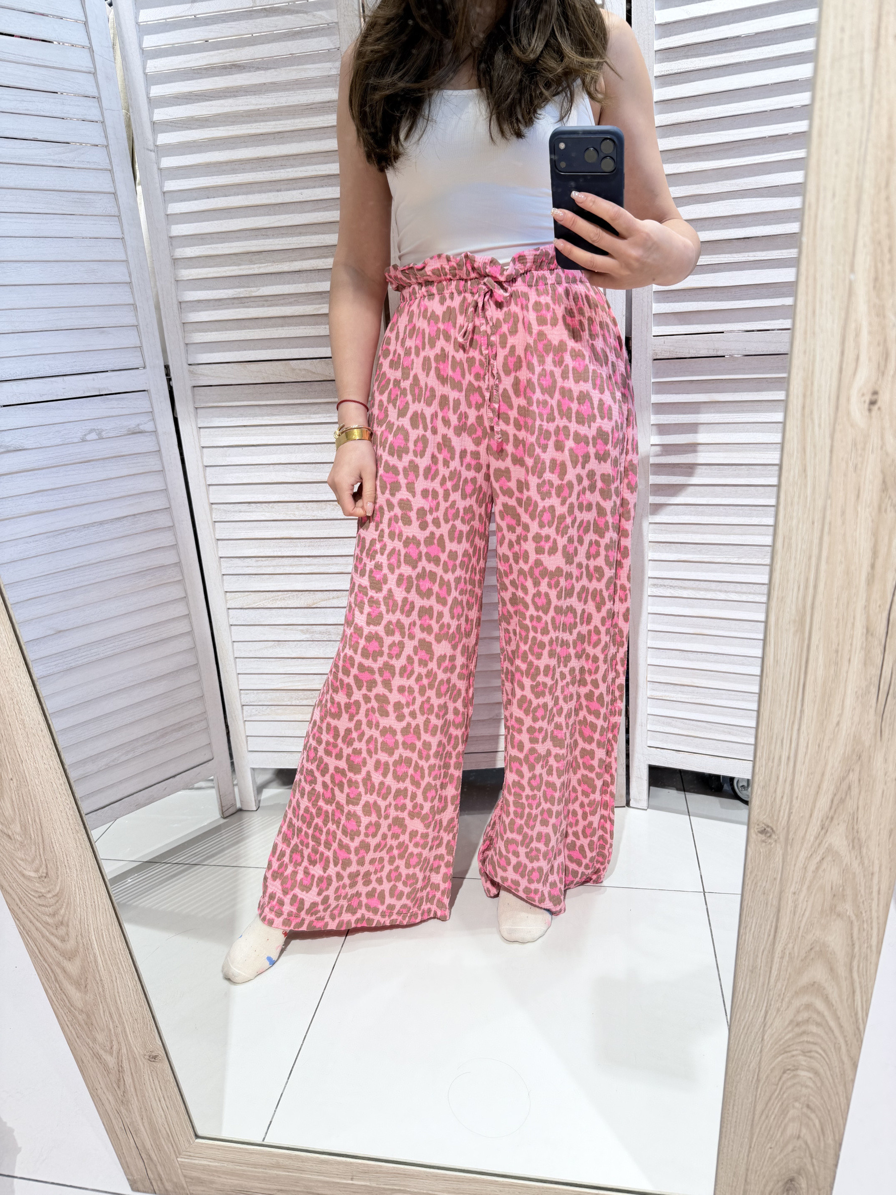 Wholesaler Victoria & Isaac - Loose leopard print pants
