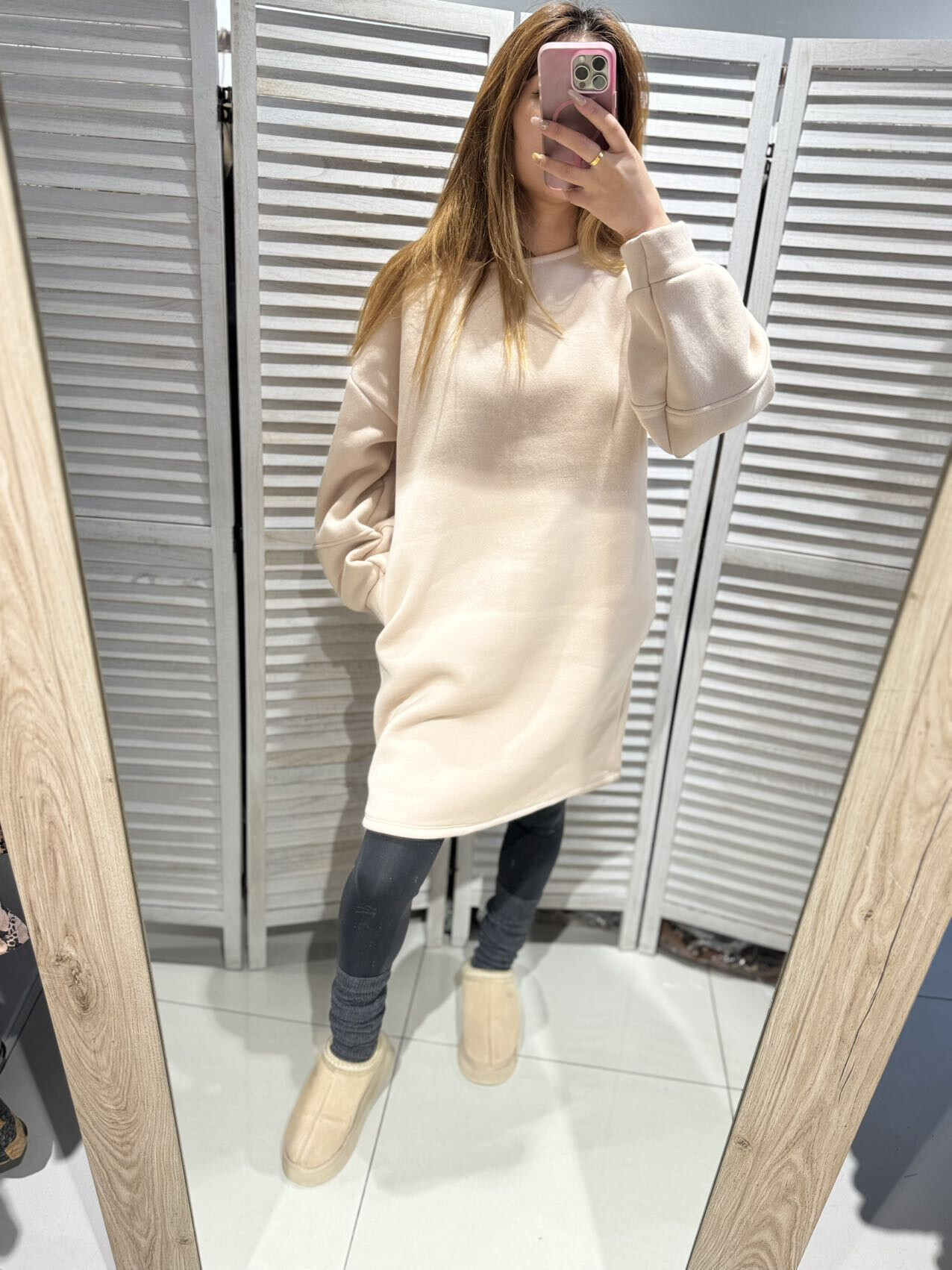 Wholesaler Victoria & Isaac - FLEECE SWEATSHIRT DRESS