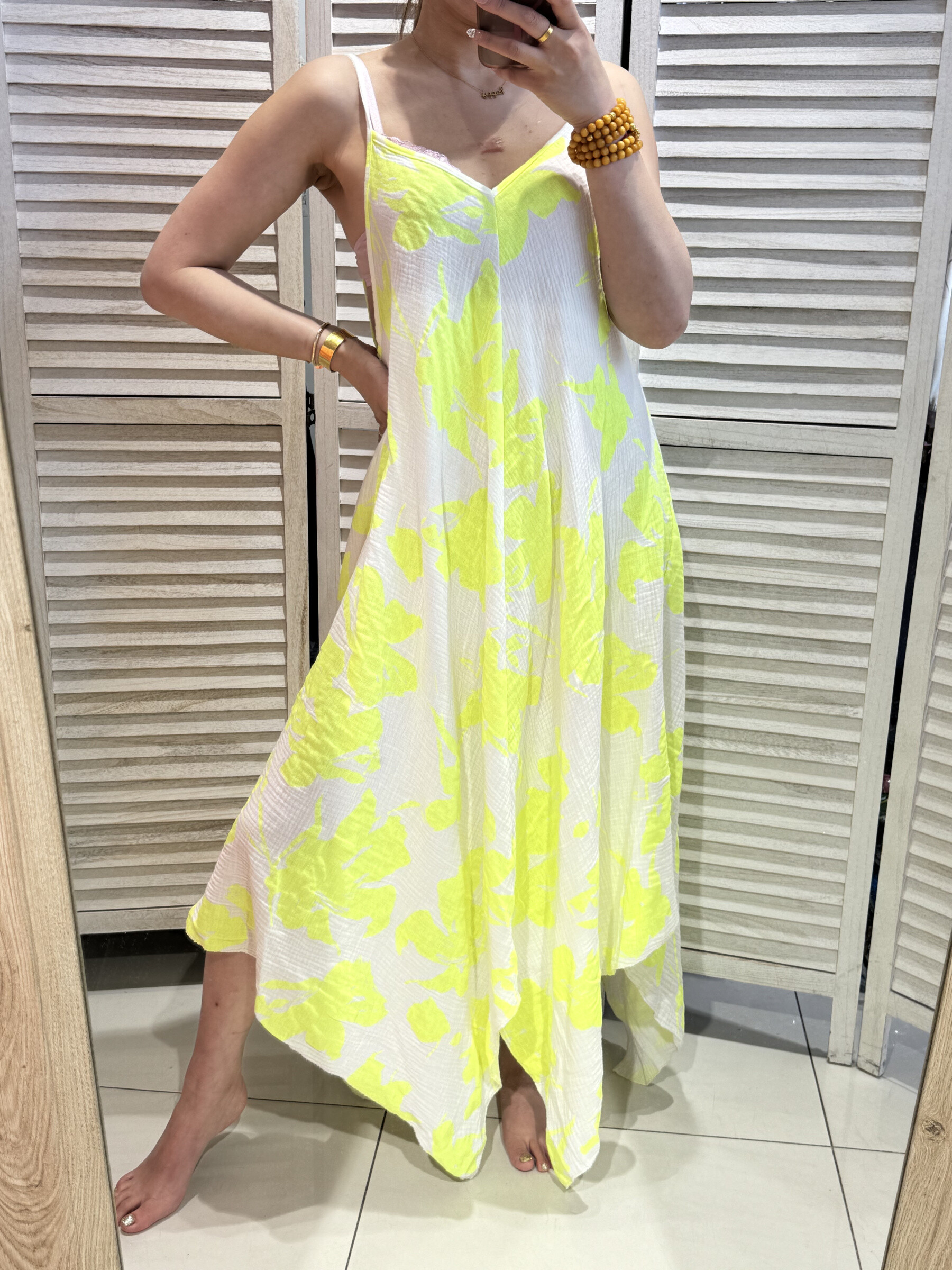 Großhändler Victoria & Isaac - Luftiges Kleid mit Trägern