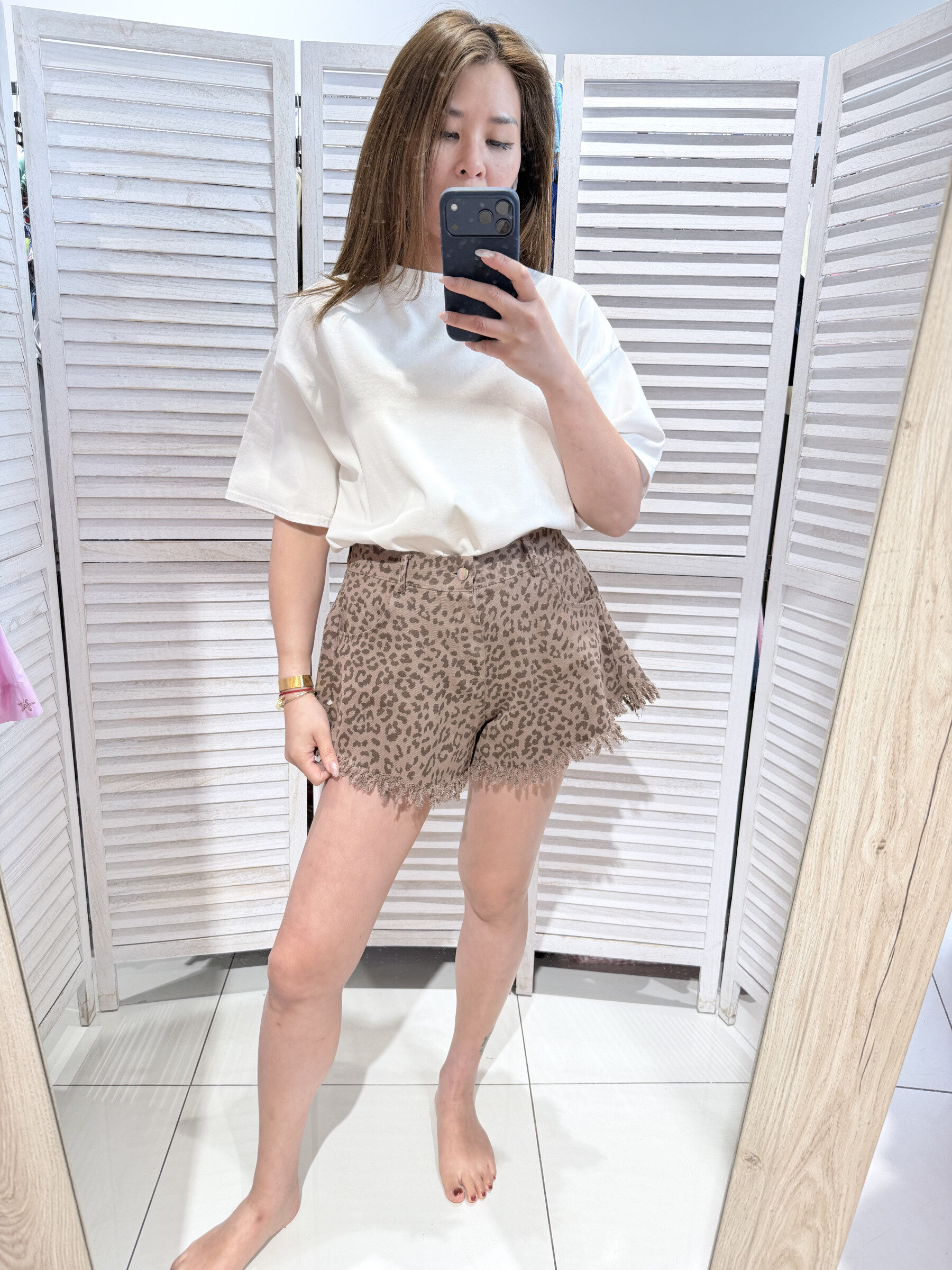 Wholesaler Victoria & Isaac - Leopard print shorts