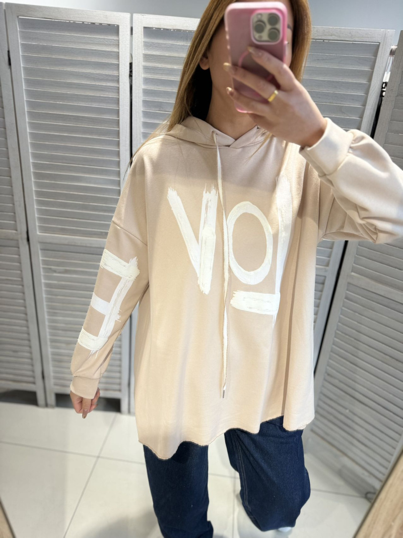 Wholesaler Victoria & Isaac - LOVE OVERSIZED HOODED SWEATSHIRT