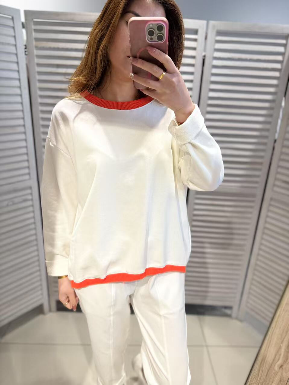 Wholesaler Victoria & Isaac - COTTON ROUND NECK SWEATSHIRT