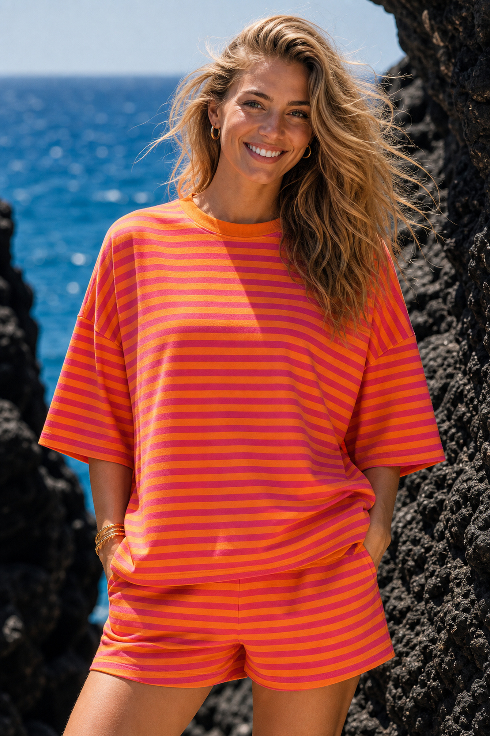Wholesaler Victoria & Isaac - Striped tie-back T-shirt