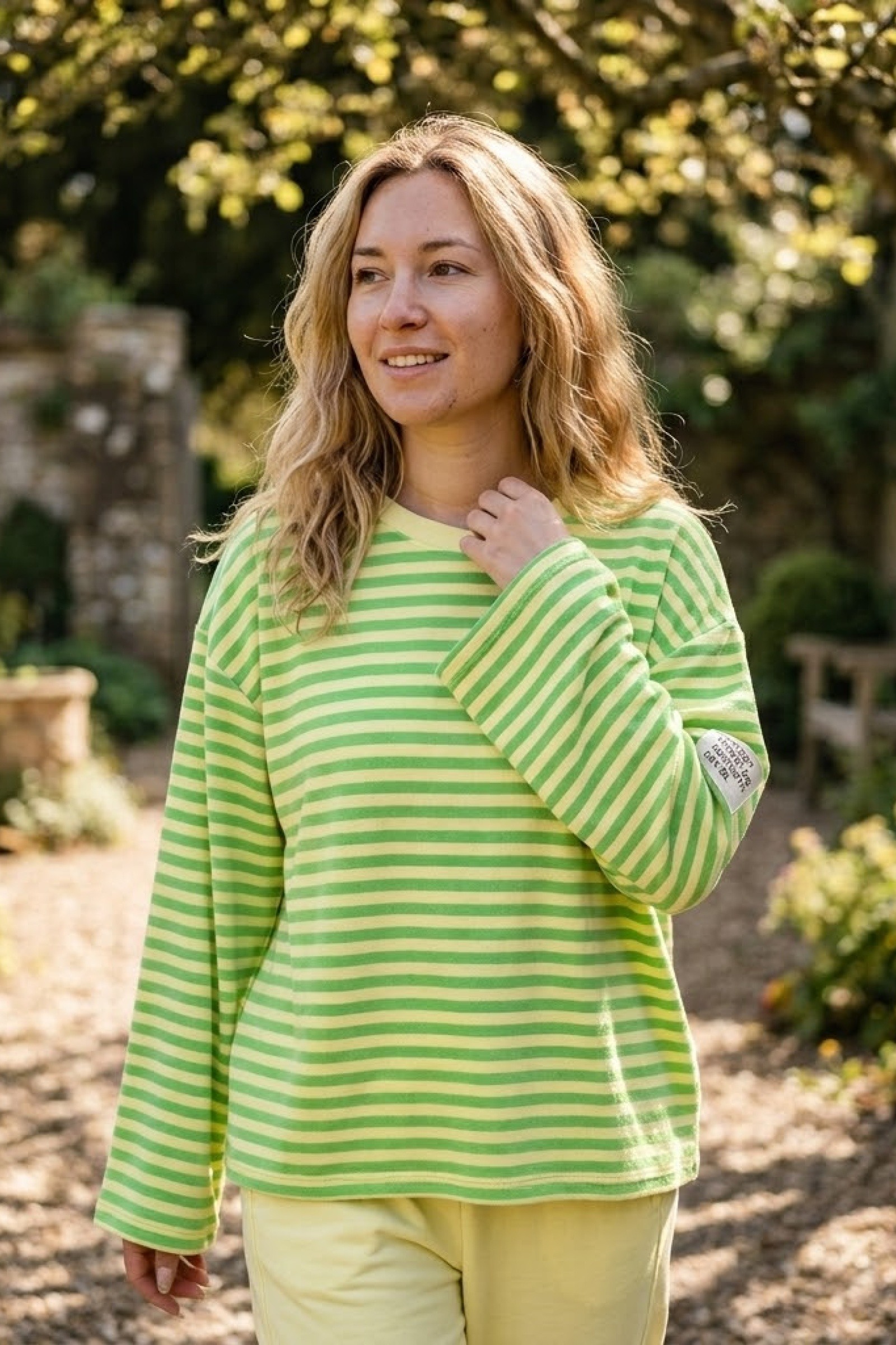 Wholesaler Victoria & Isaac - Striped T-shirt