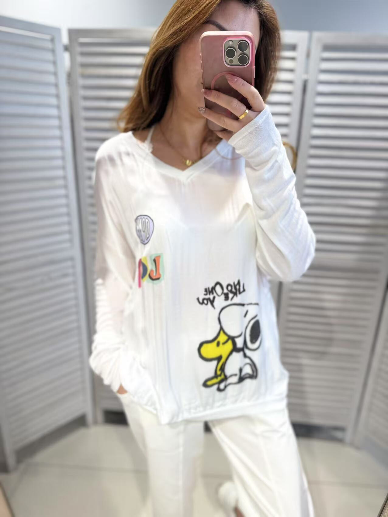 Wholesaler Victoria & Isaac - FLUID LONG SLEEVED OVERSIZED V-NECK TOP