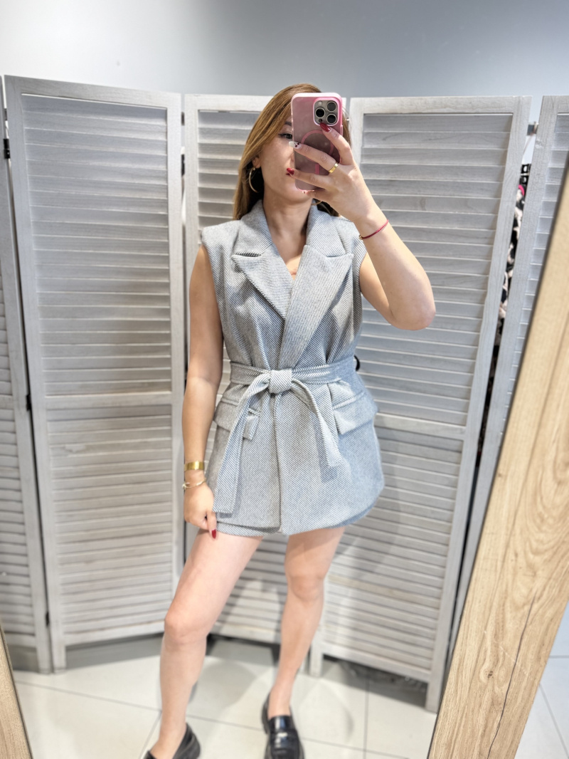 Wholesaler Victoria & Isaac - sleeveless jacket