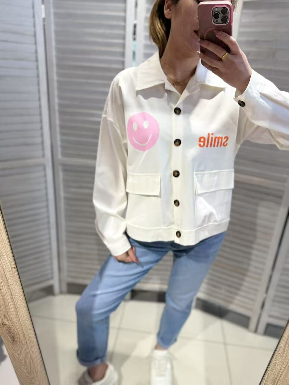 Wholesaler Victoria & Isaac - Smile button jacket