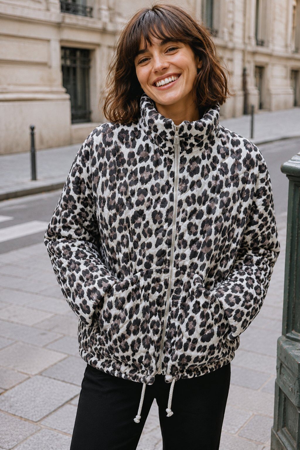 Wholesaler Victoria & Isaac - Leopard print zip-up jacket