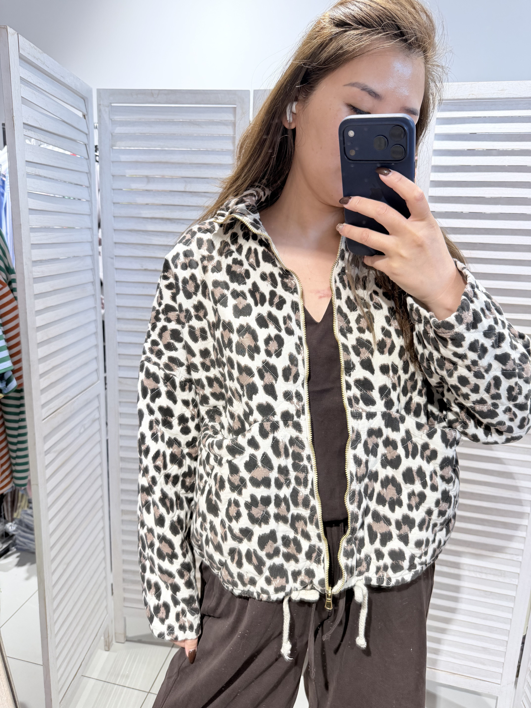 Mayorista Victoria & Isaac - Chaqueta con cremallera y estampado de leopardo