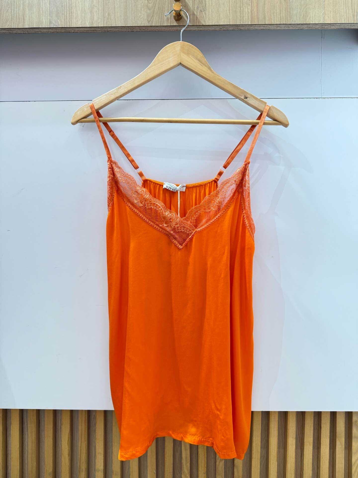 Mayorista VIViCHY GRANDE TAILLE - Gran camiseta de tanque de material satinario