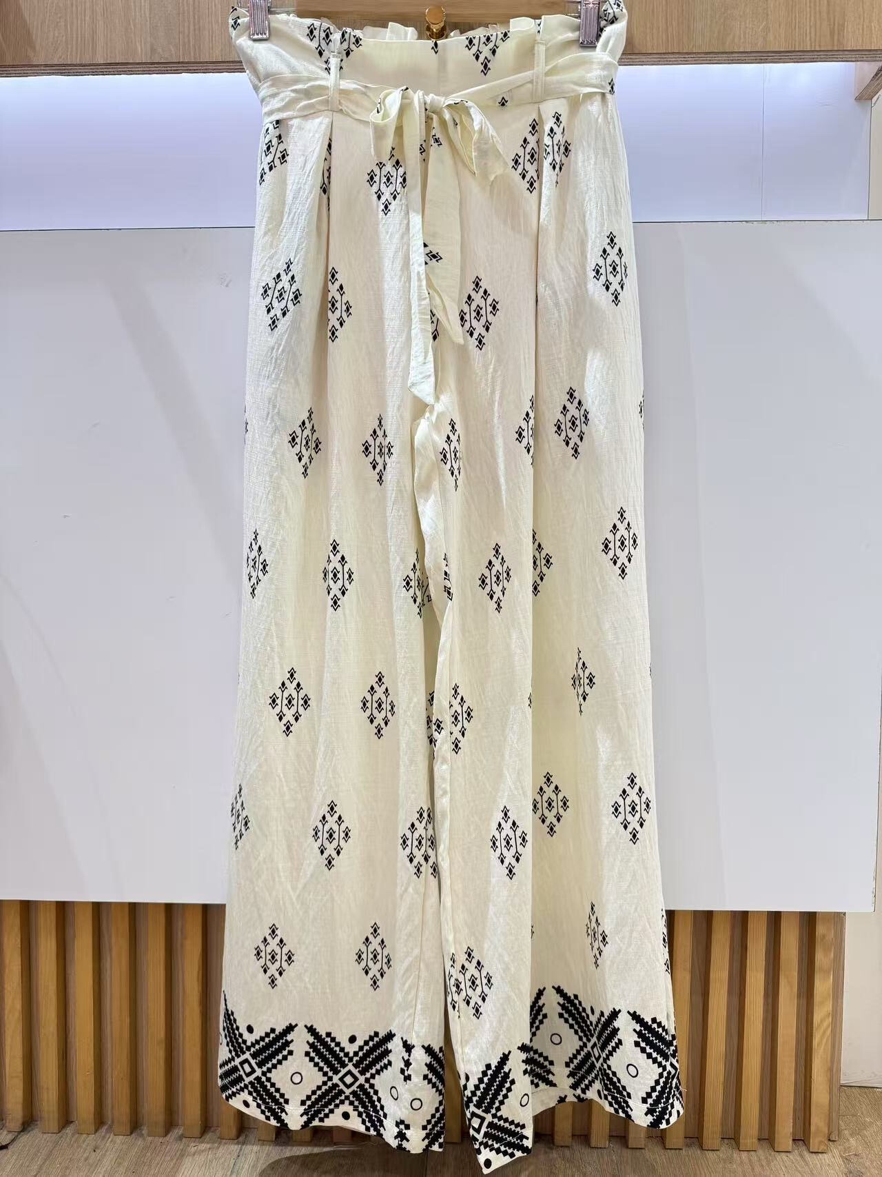 Wholesaler VIViCHY GRANDE TAILLE - pants with pockets