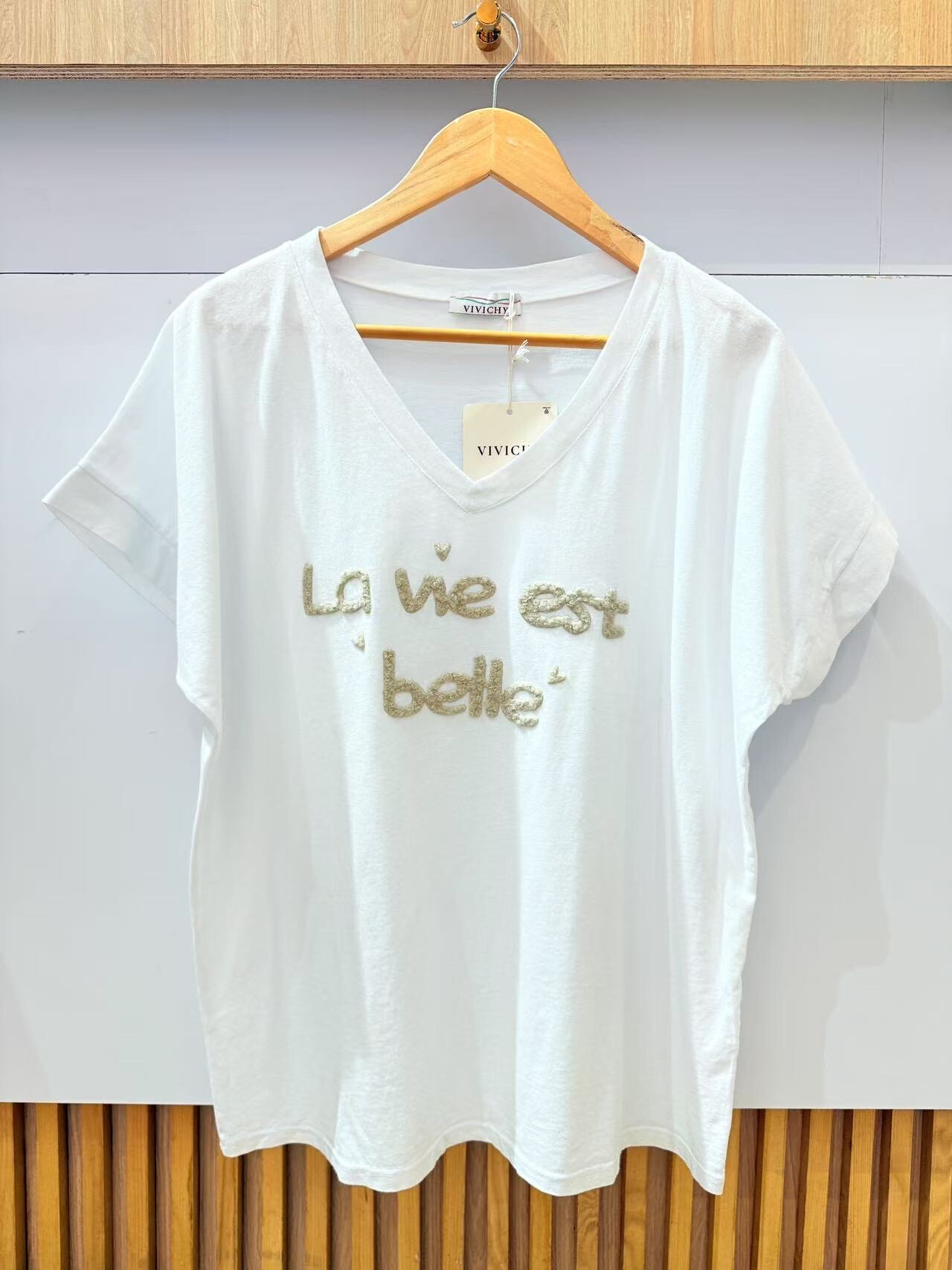 Wholesaler VIViCHY GRANDE TAILLE - Large V-neck t-shirt