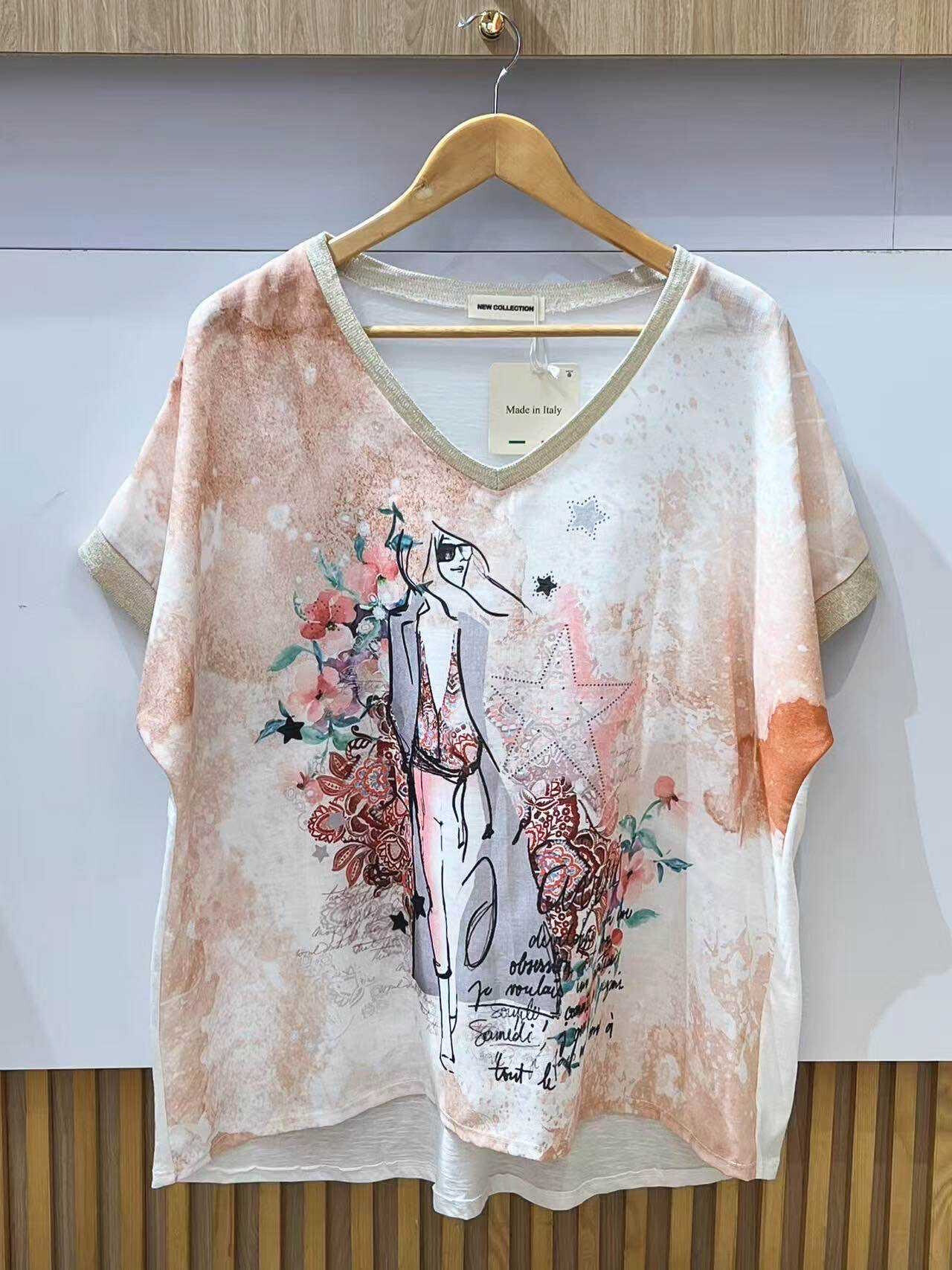 Wholesaler VIViCHY GRANDE TAILLE - Golden V-neck t-shirt. With large print