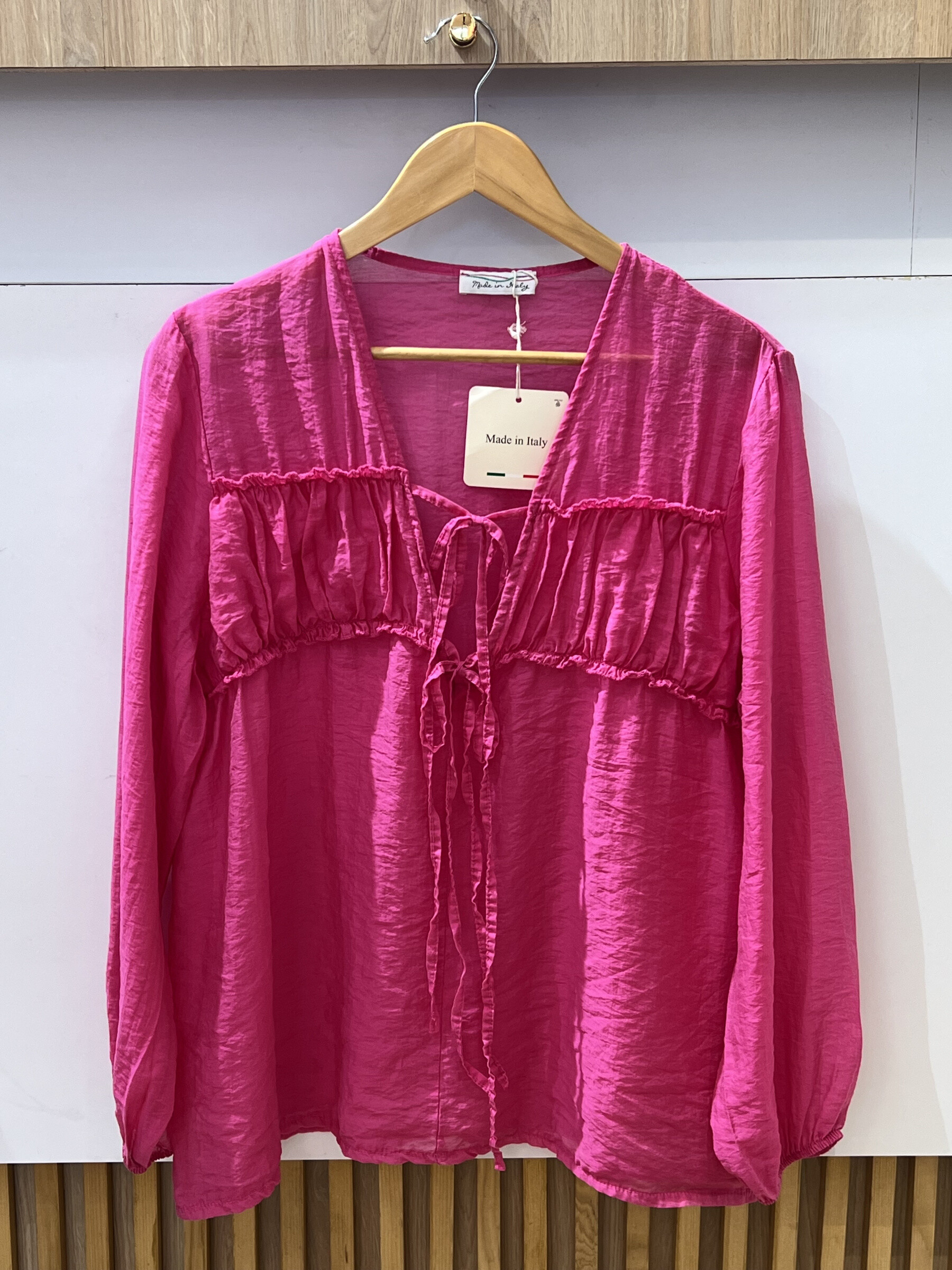Wholesaler VIVICHY - Blouse with node