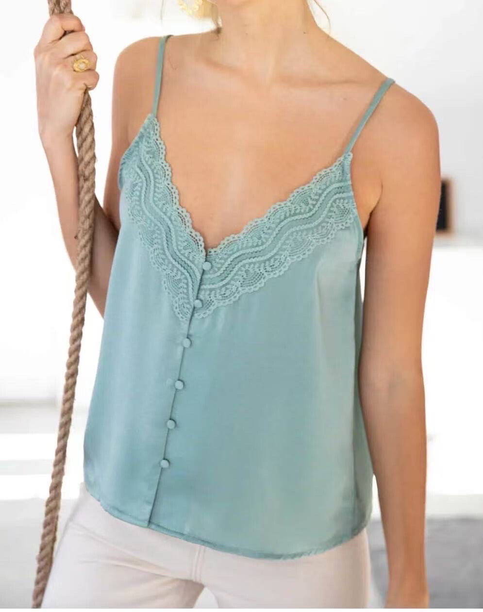 Wholesaler VIVICHY - bustier tank. Adjustable straps