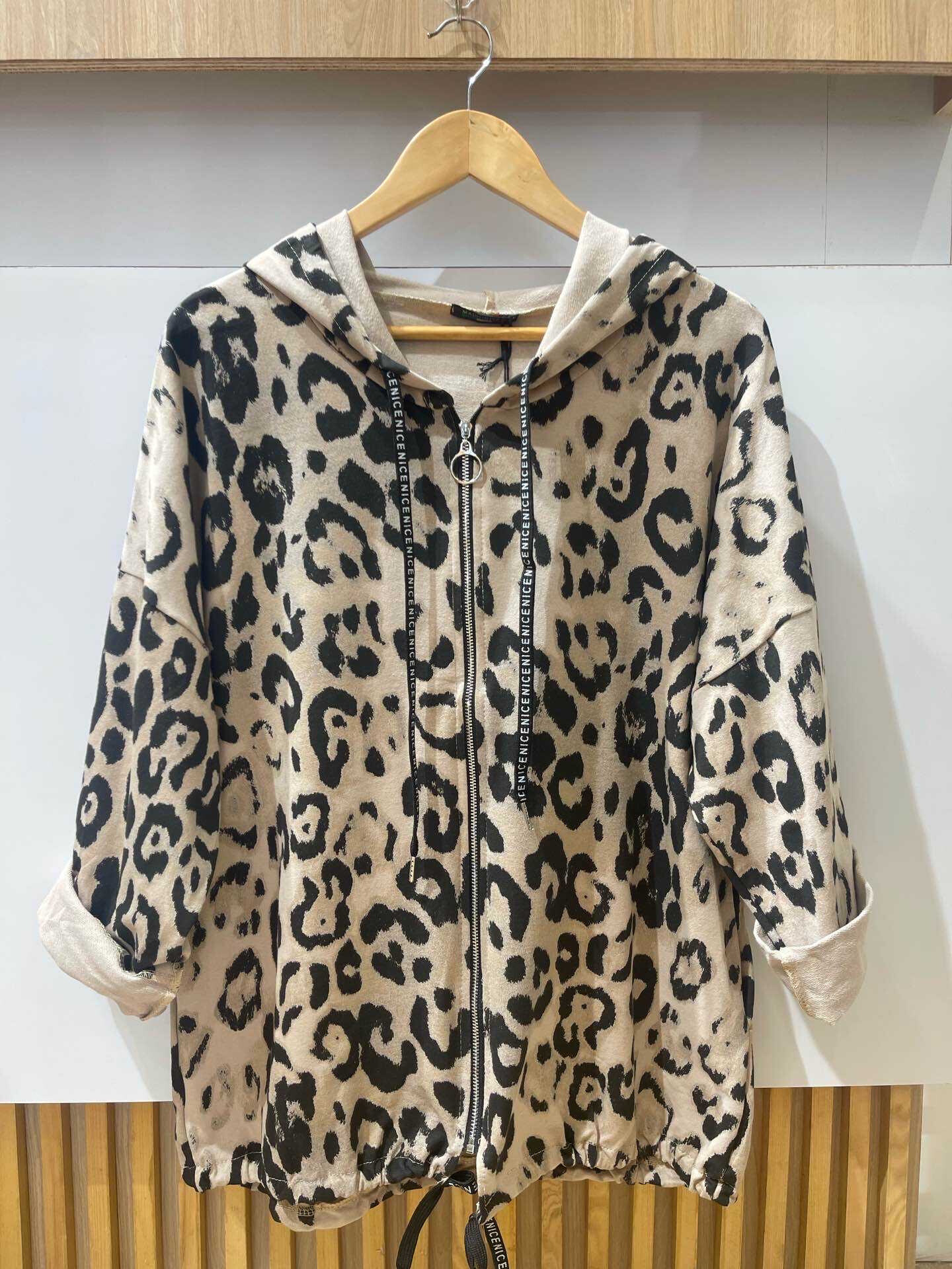 Wholesaler VIVICHY - Leopard zip vest