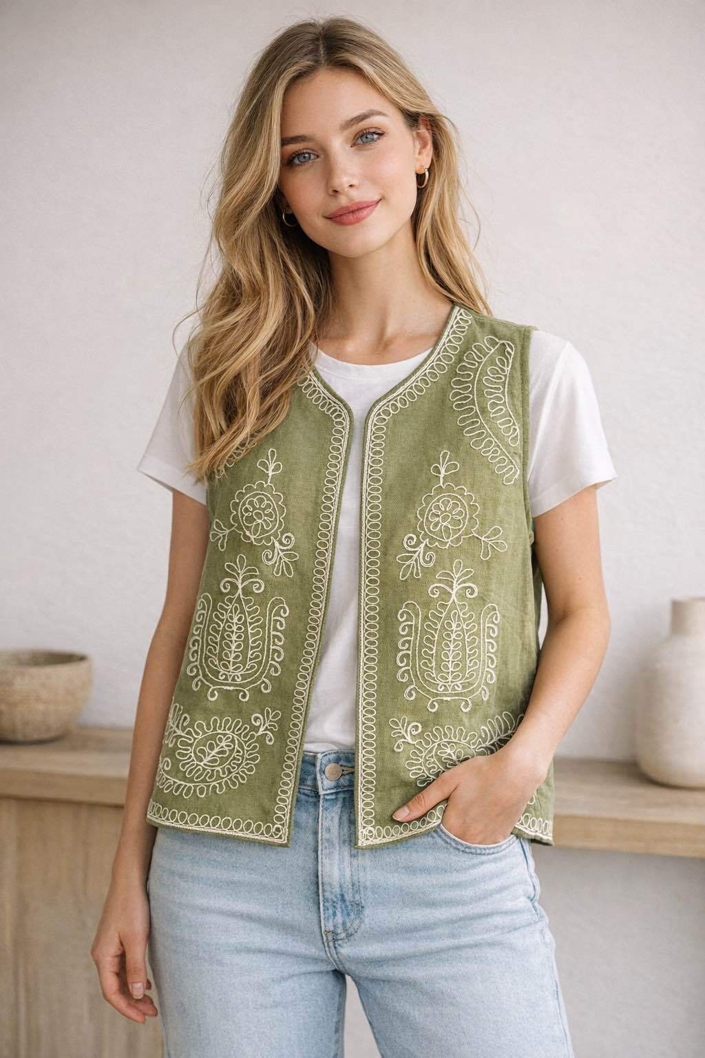 Großhändler VIVICHY - Bestickte Jeansweste