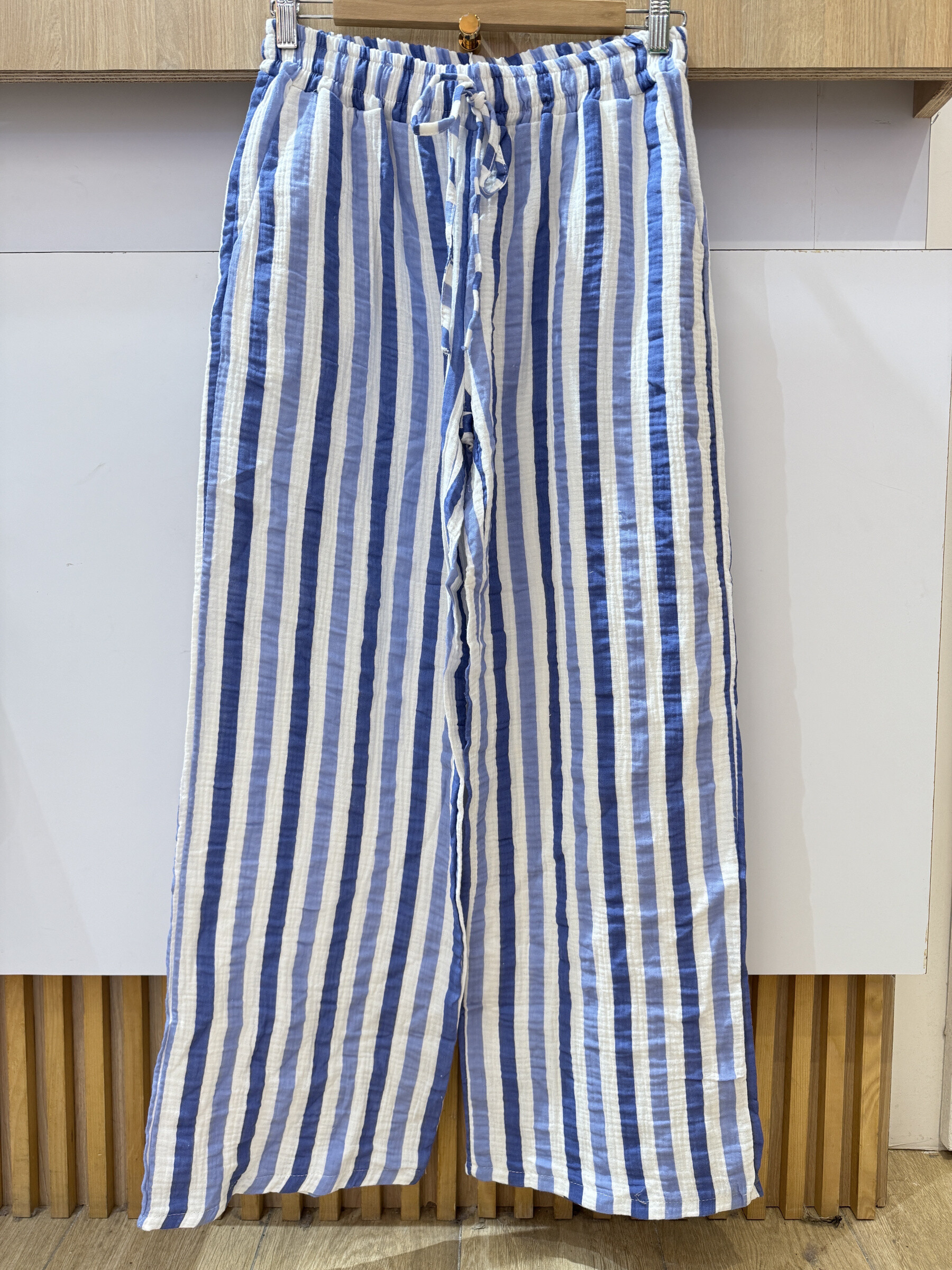 Wholesaler VIVICHY - Cotton gauze scratch pants