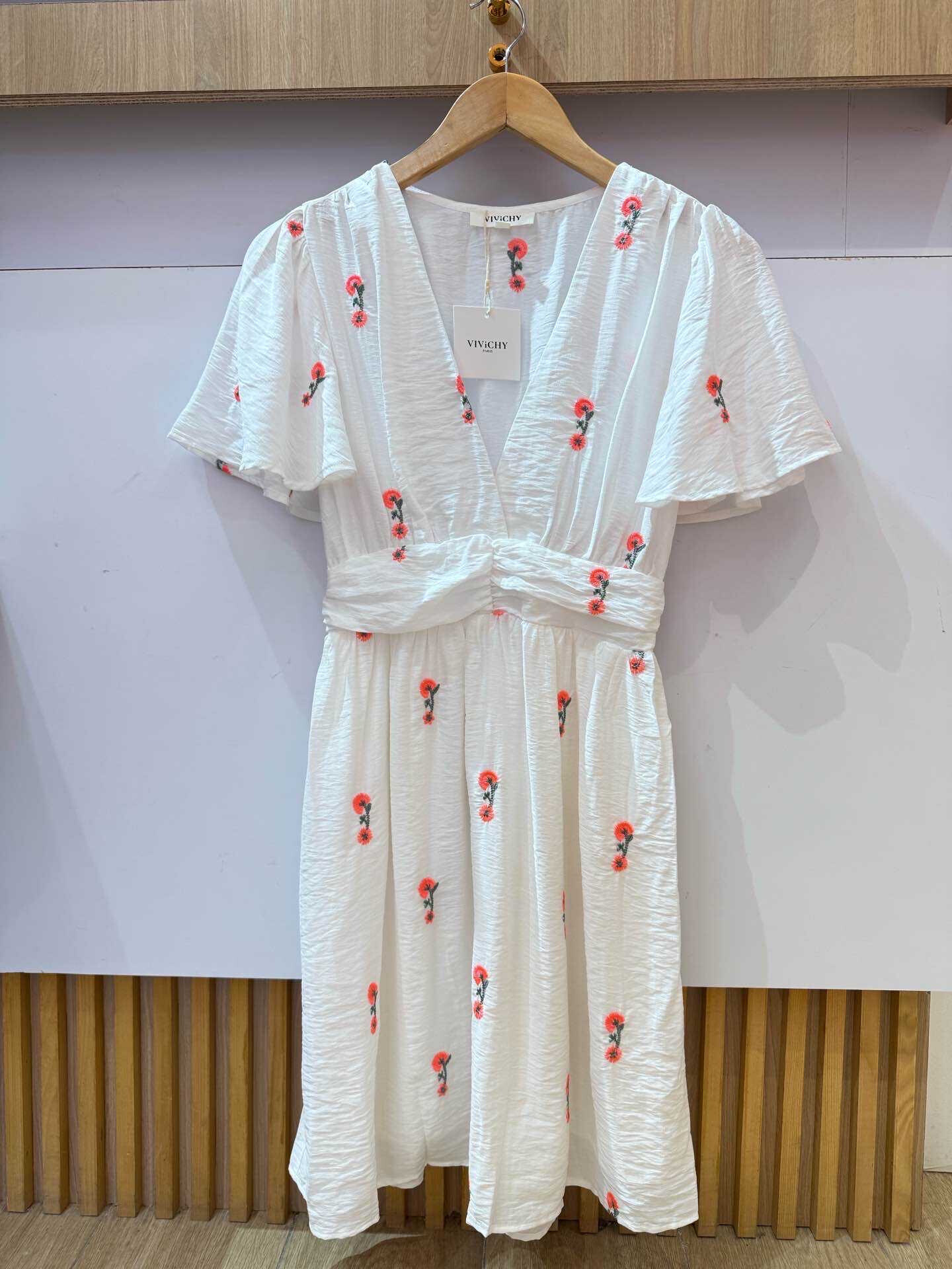 Großhändler VIVICHY - Kurzes Kleid mit Fluo Fleuris Stickerei