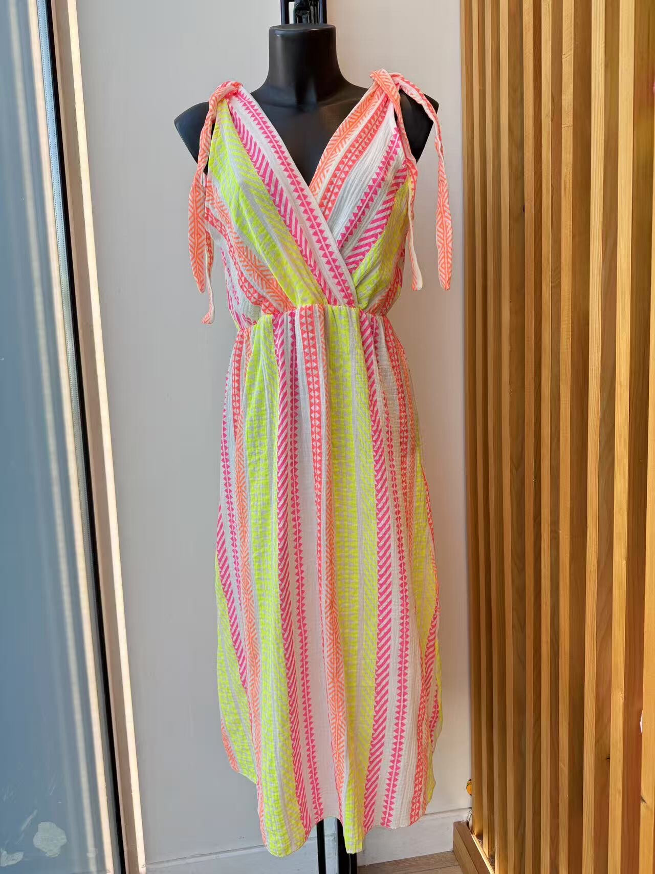 Mayorista VIVICHY - Vestido largo de algodón con estampado