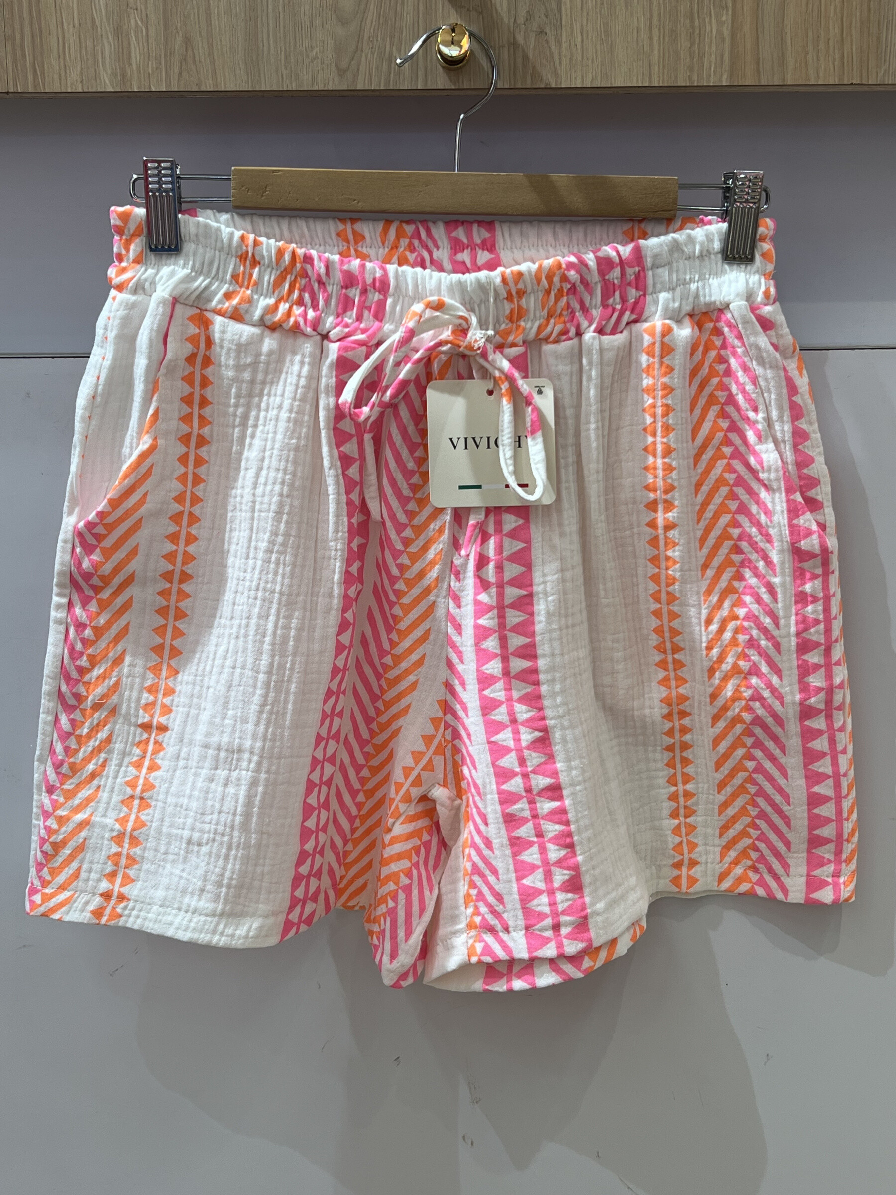Wholesaler VIVICHY - Cotton shorts with print