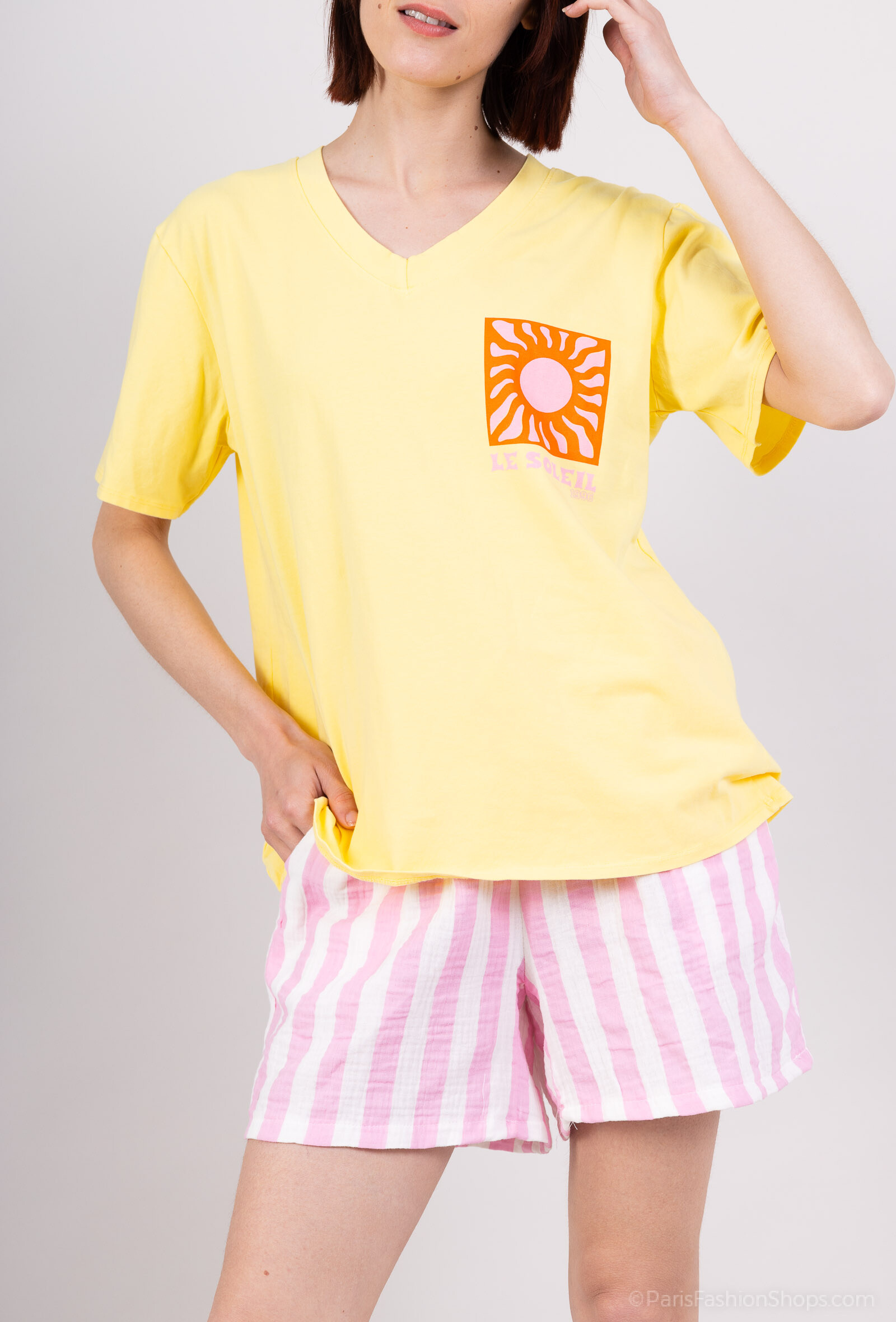 Wholesaler VIVICHY - V-neck t-shirt with print the sun