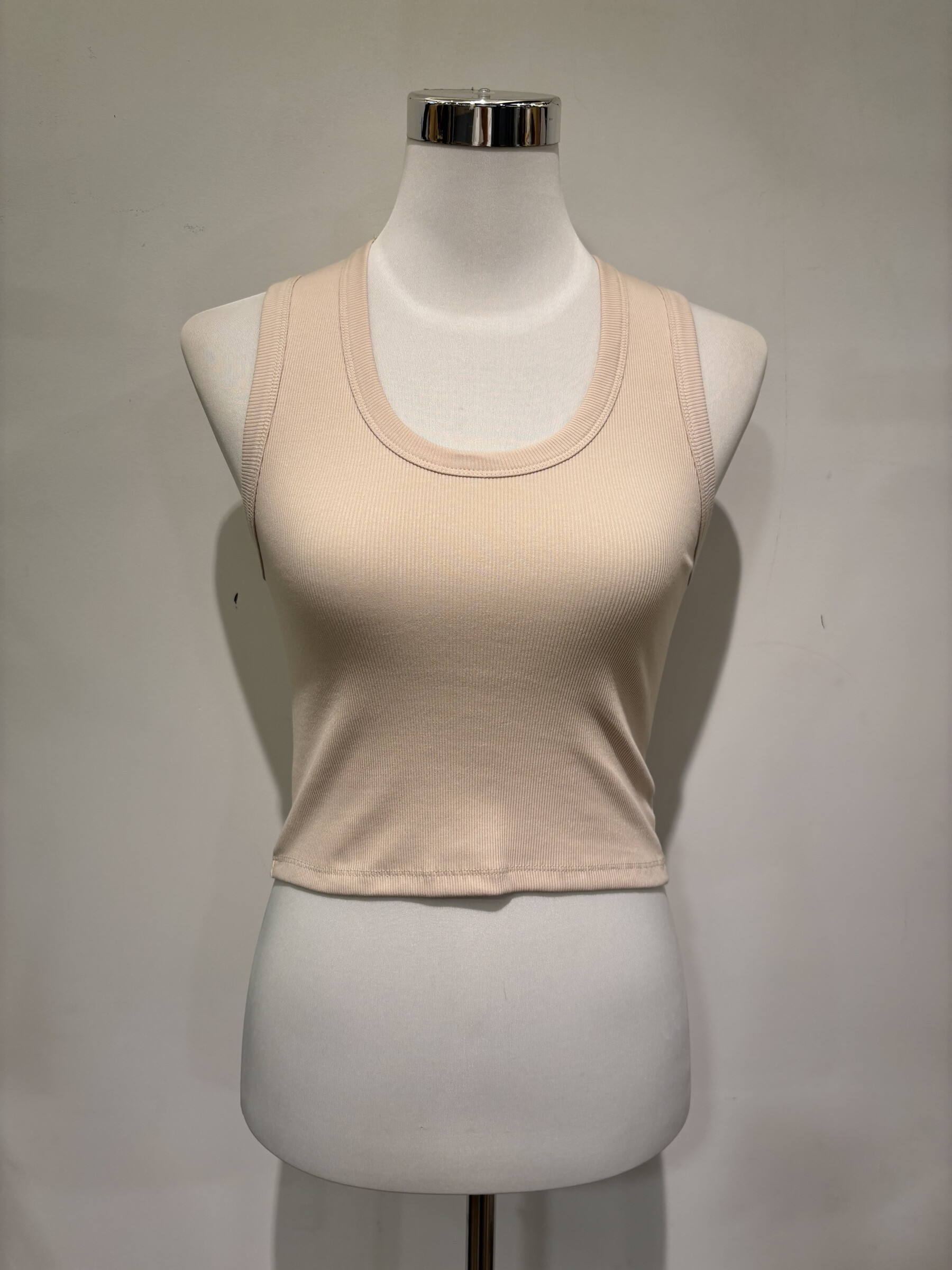 Großhändler Voyelles - Kurzes Tanktop mit Rundhalsausschnitt