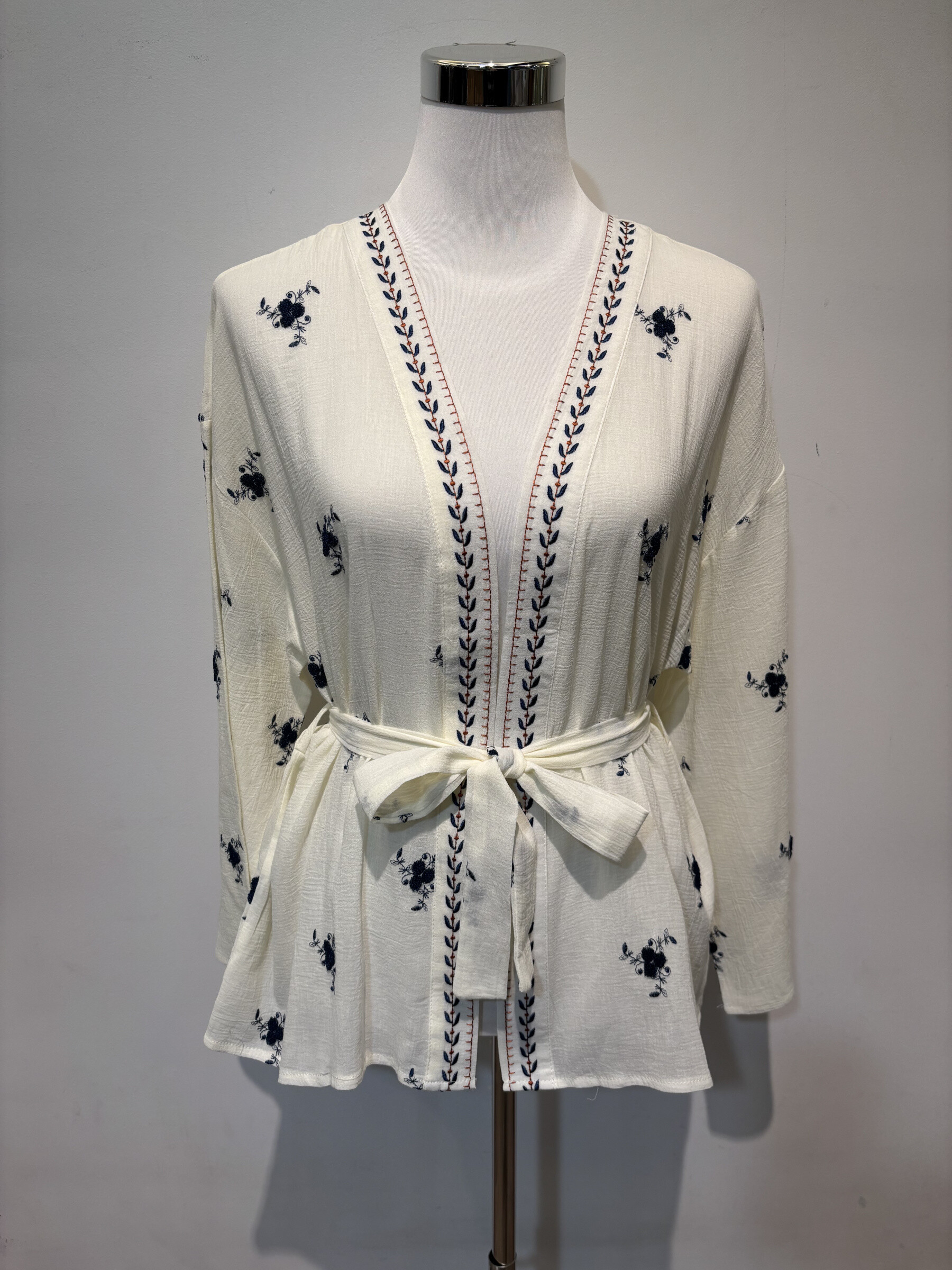 Wholesaler Voyelles - embroidered kimono
