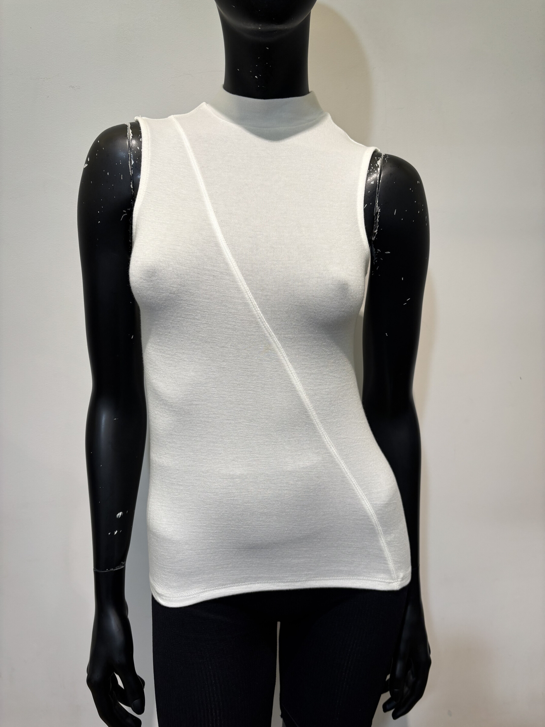 Wholesaler Voyelles - Top basic with neck.