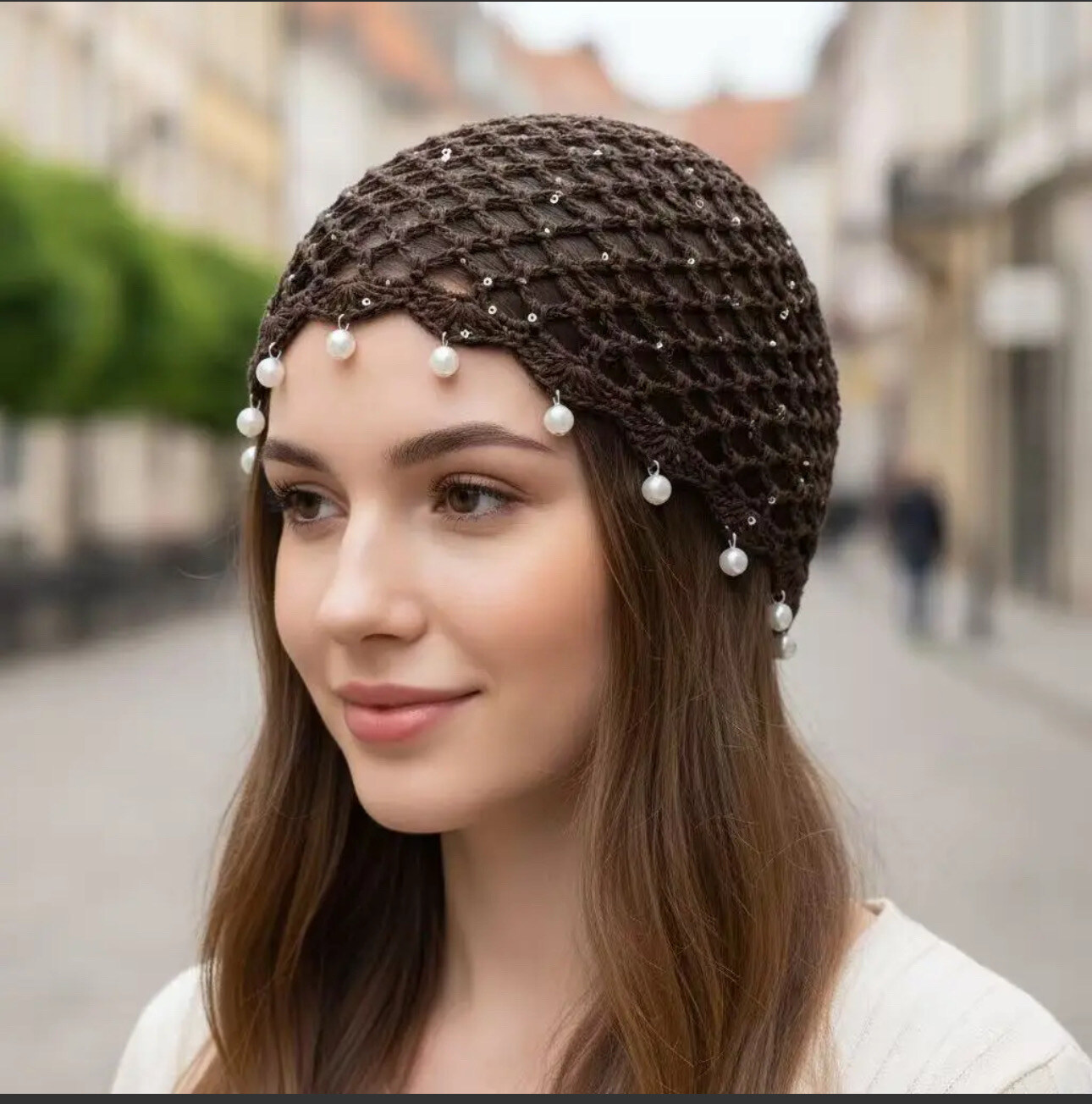 Wholesaler VS PLUS - Crocheted sequin beanie with pearls at the bottom