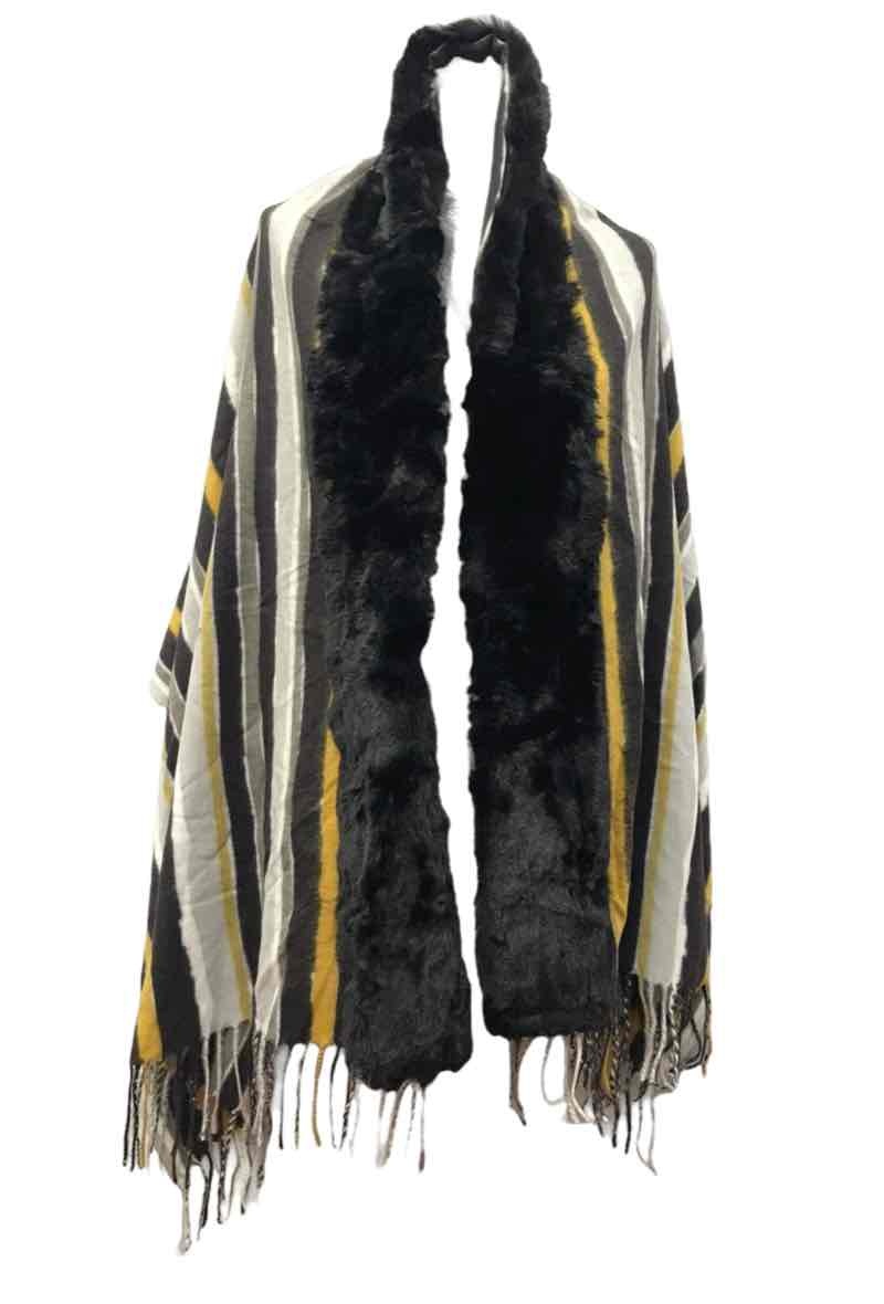 Wholesaler VS PLUS - Capes print stripe with fake fur