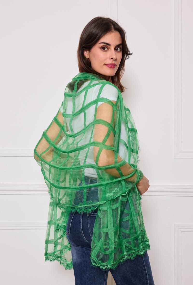 Wholesaler VS PLUS - Light tug in transparent tulle decorated with a grid pattern