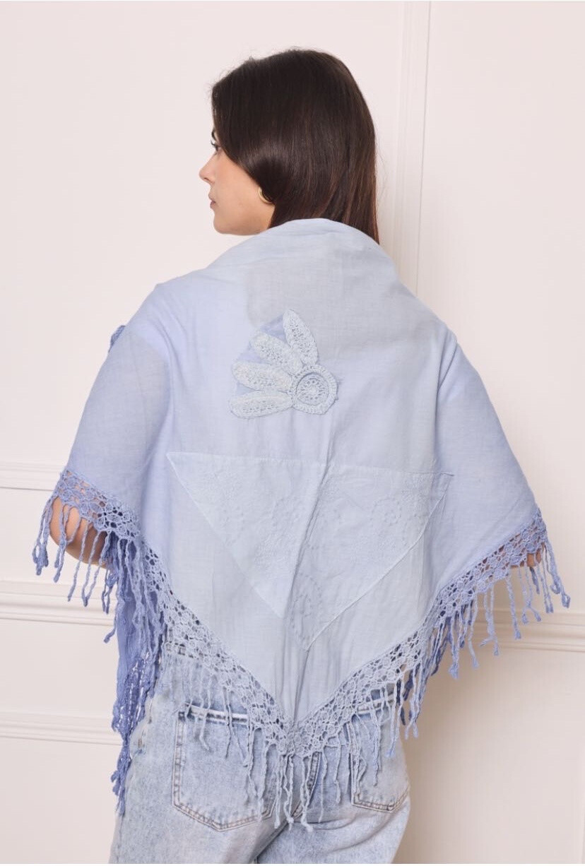 Wholesaler VS PLUS - Summer triangle scarf in colorful printed cotton tie-dye flower with fringes