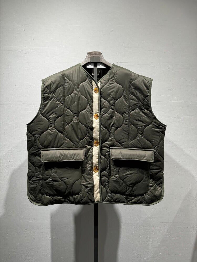 Wholesaler W Studio - Quilted Sleeveless Vest