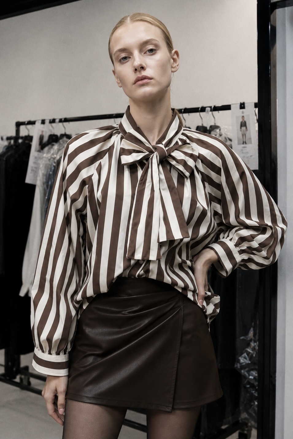 Wholesaler WAY WAY SRL - COTTON SHIRT WITH BOW