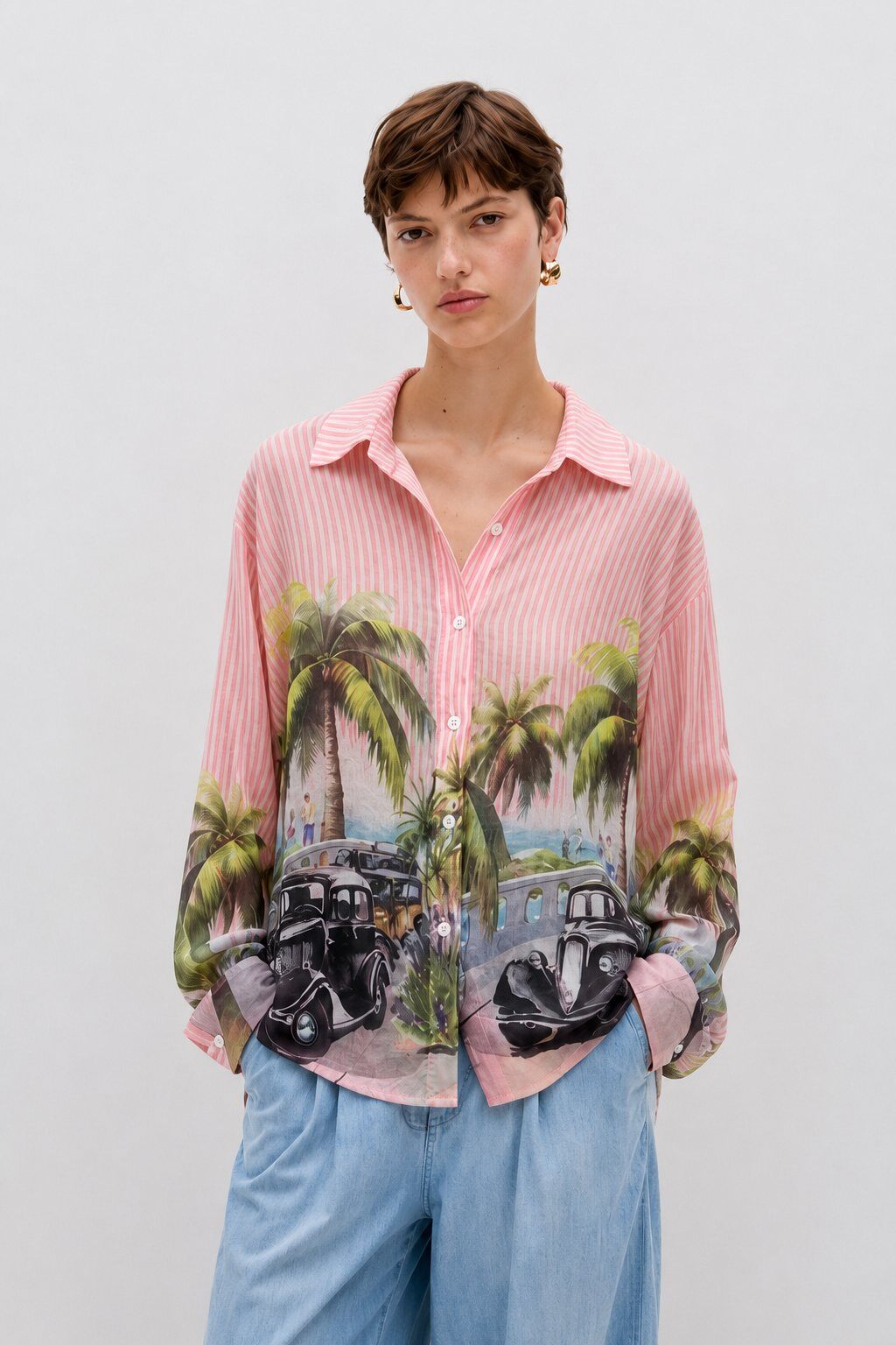 Mayorista WAY WAY SRL - CAMISA DE TENCEL CON ESTAMPADO PAISAJÍSTICO, CUELLO Y BOTONES