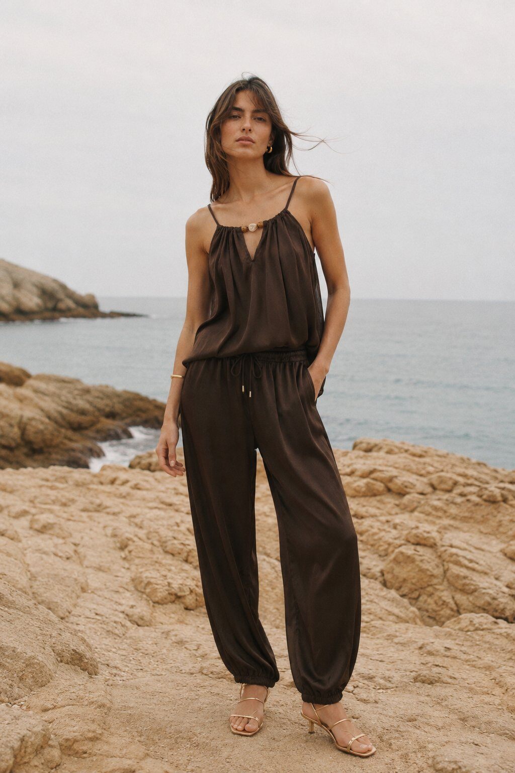 Wholesaler WAY WAY SRL - VISCOSE SET WITH SPAGHETTI STRAP TOP AND WIDE-LEG PANTS