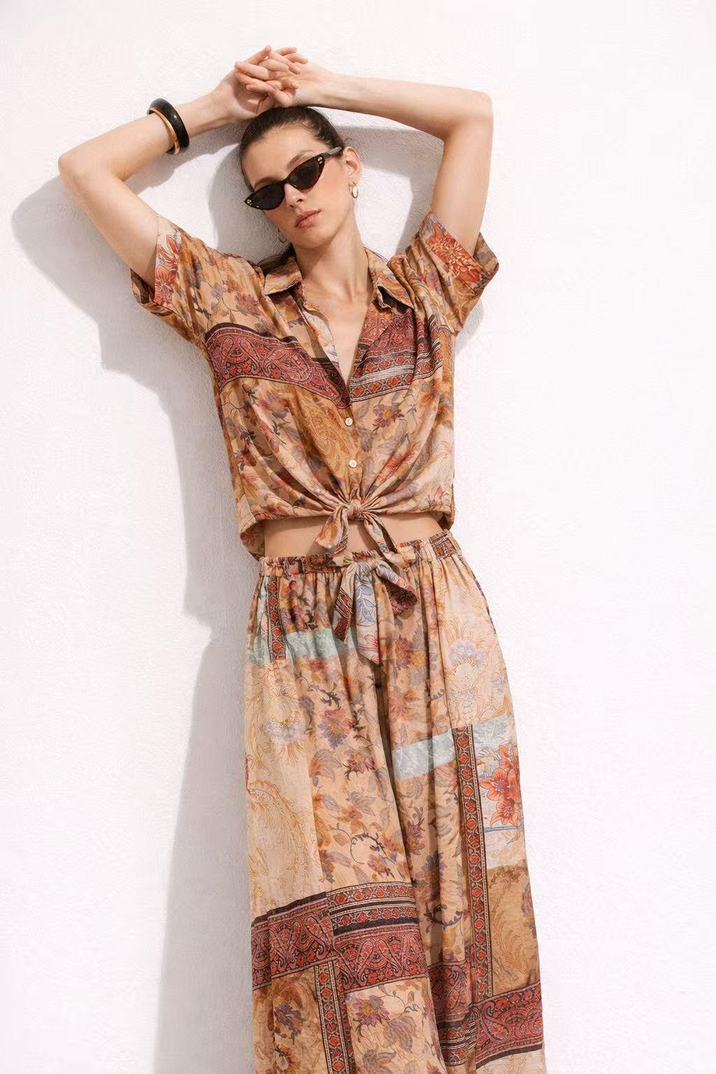 Wholesaler WAY WAY SRL - TIED BLOUSE IN VISCOSE CREPE WITH PATCHWORK PRINT