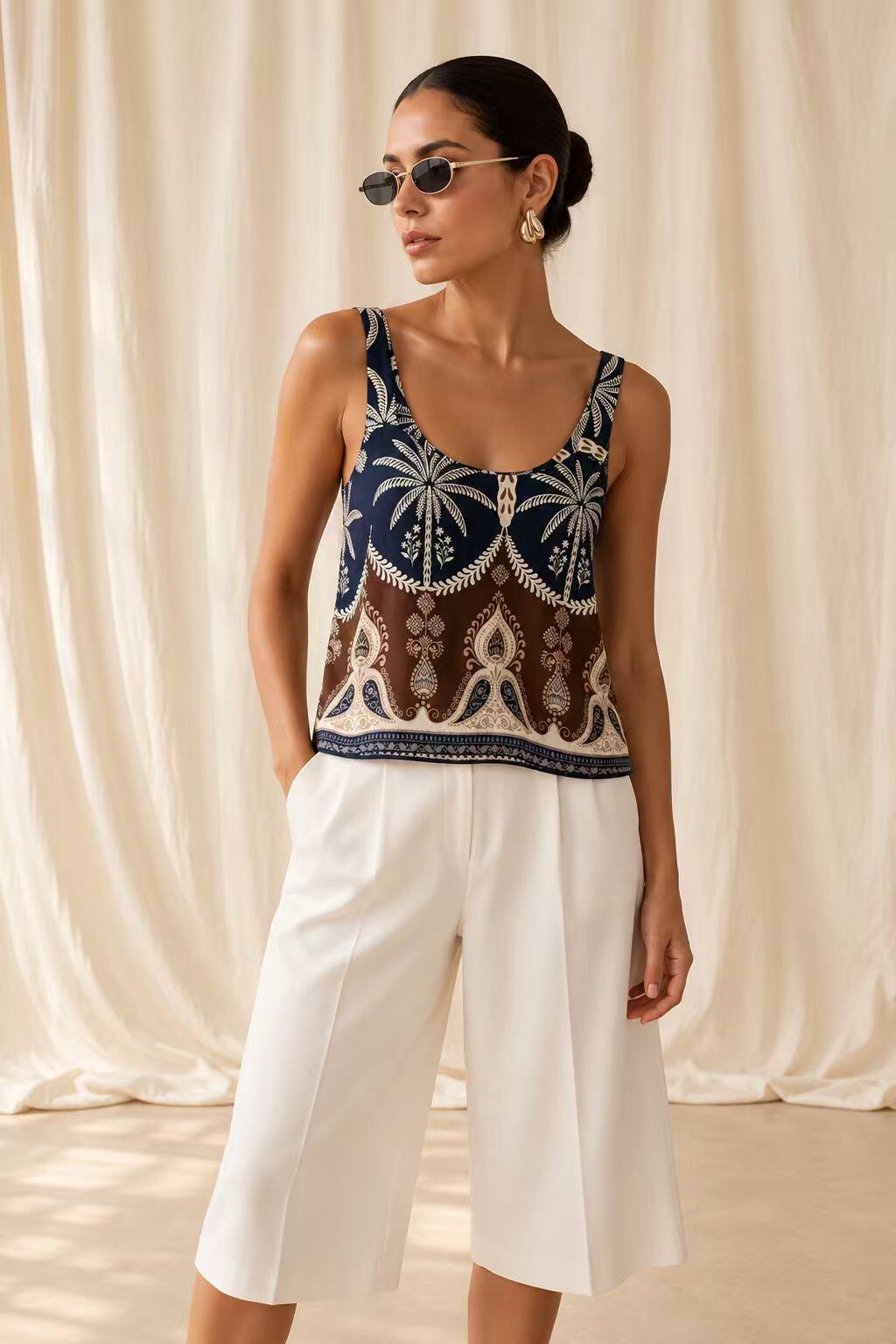 Grossista WAY WAY SRL - TOP CON STAMPA TROPICALE
