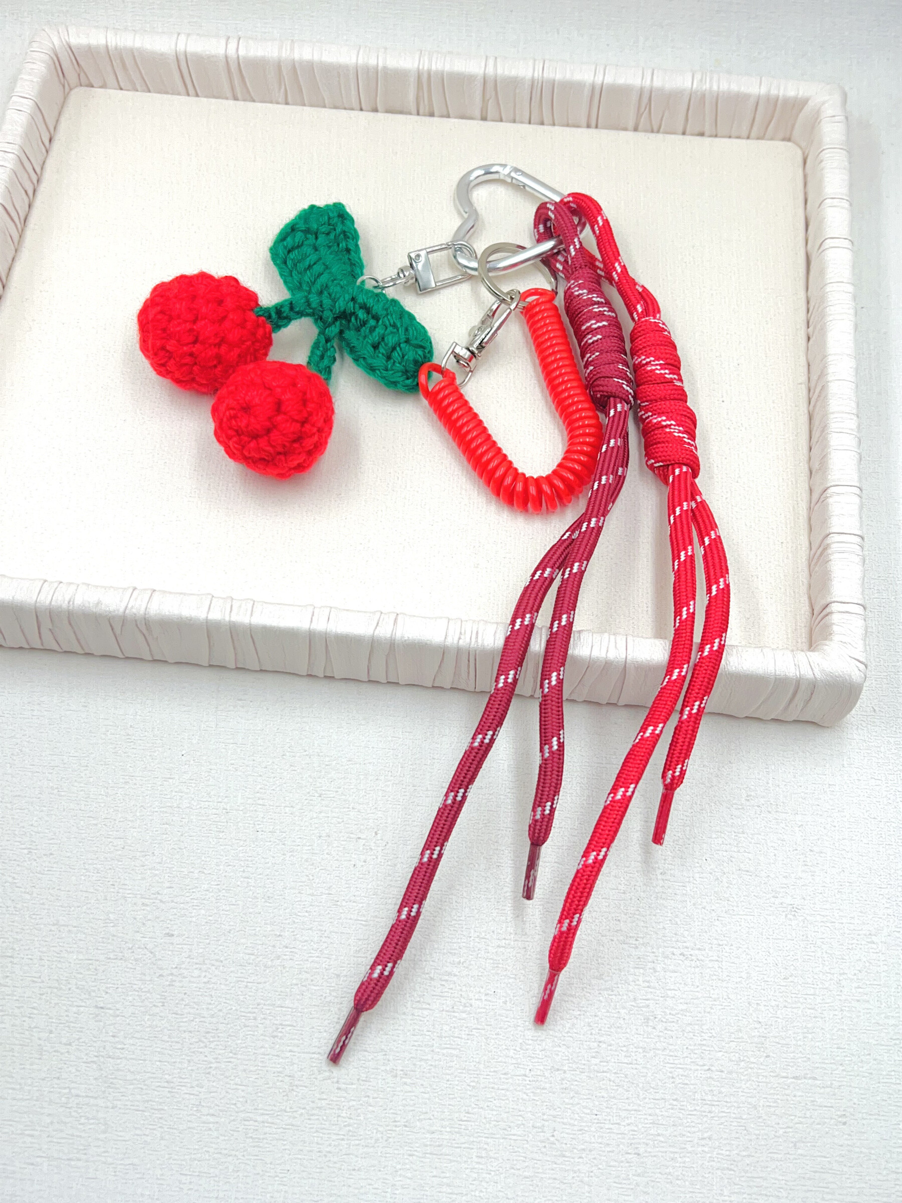 Grossista WEC Bijoux - Porta della chiave Cherry