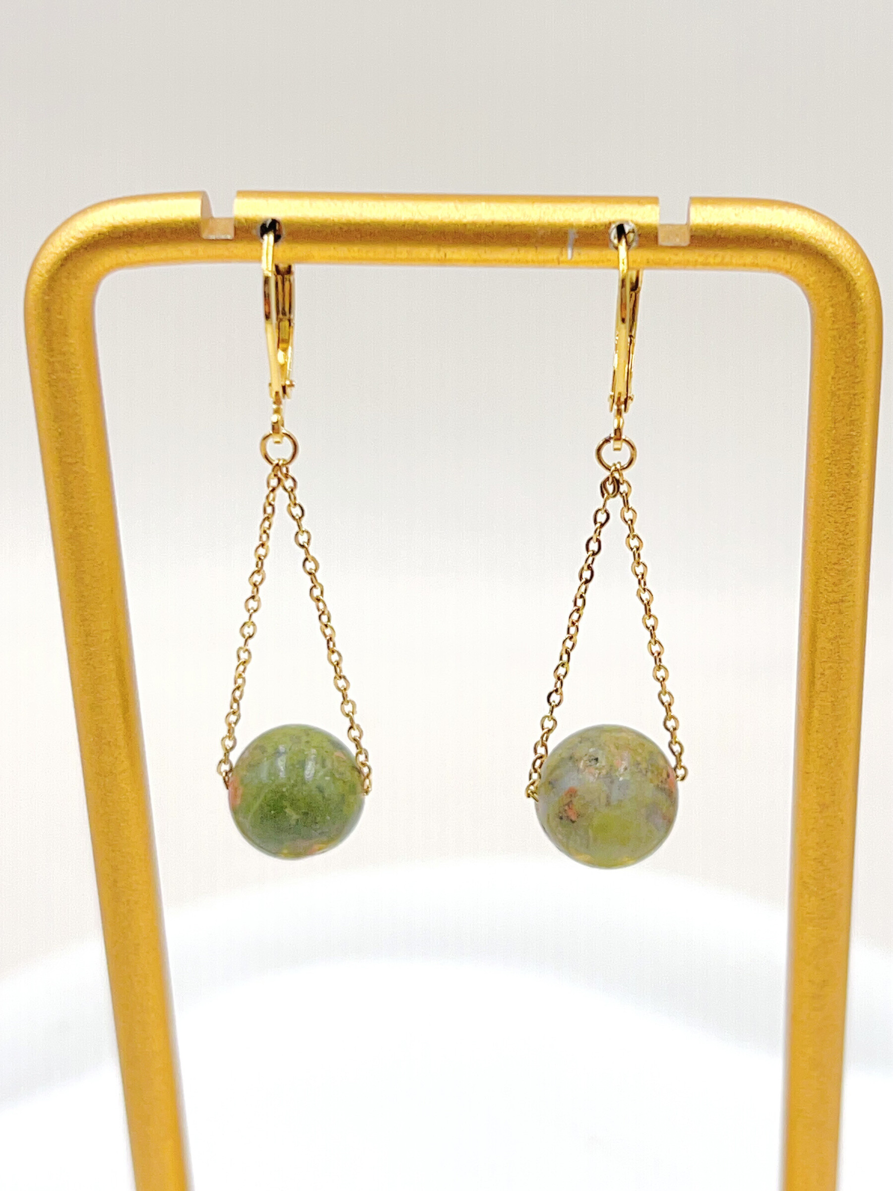 Grossiste WEC Bijoux - BOUCLE D' OREILLES EN ACIER INOXYDABLE + UNAKITE