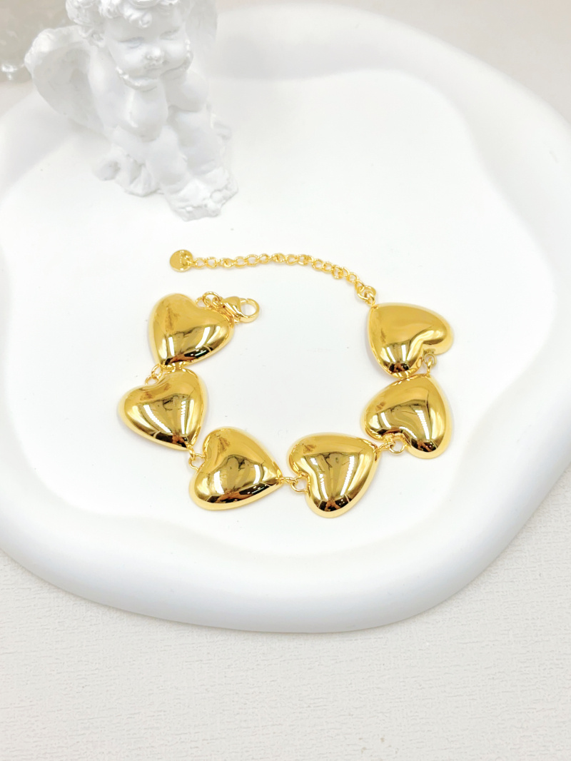 Grossista WEC Bijoux - BRACCIALE "CUORE" IN ACCIAIO INOSSIDABILE