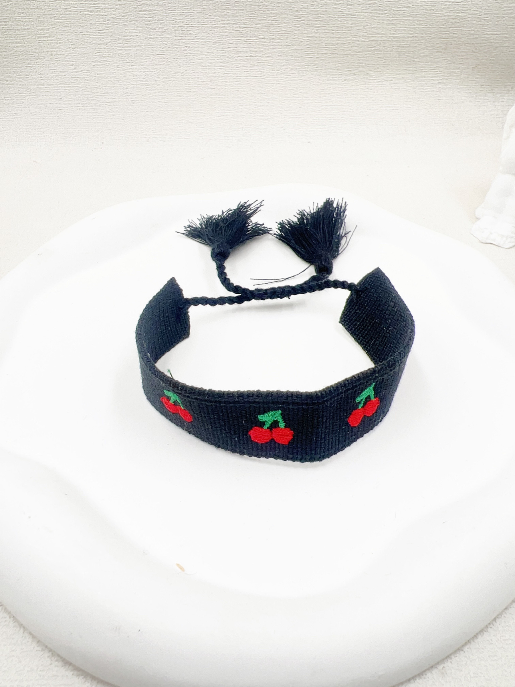 Mayorista WEC Bijoux - PULSERA DE TELA CEREZA