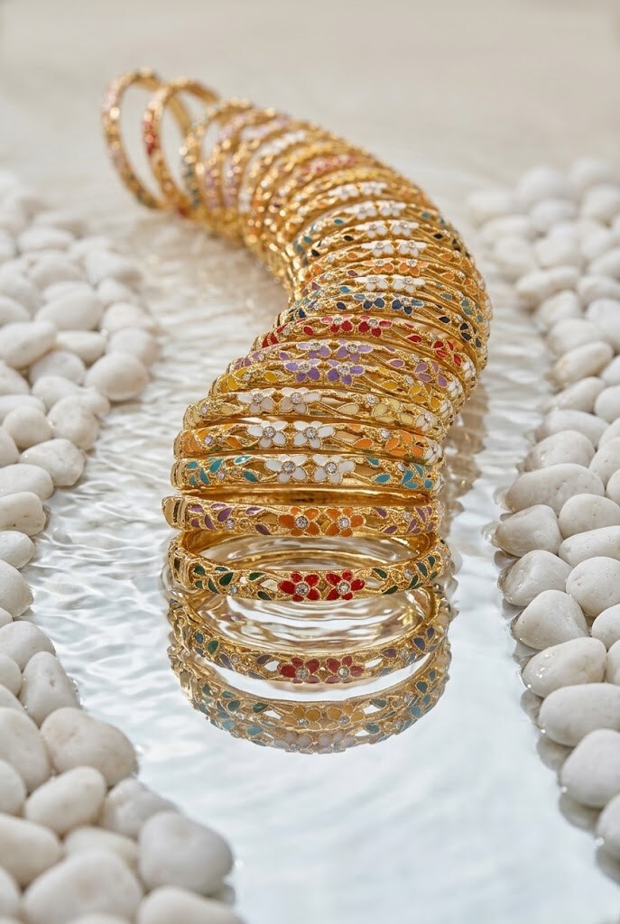 Grossiste WEC Bijoux - Lot de 12 Bracelet Jonc Thaïlandais en Métal Dorée