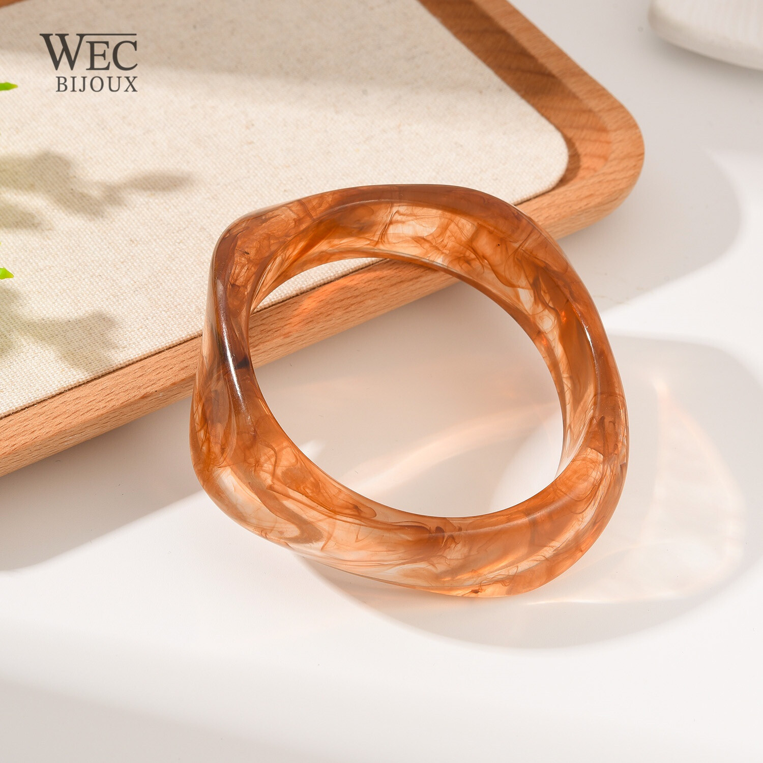Grossista WEC Bijoux - BRACCIALE IN RESINA