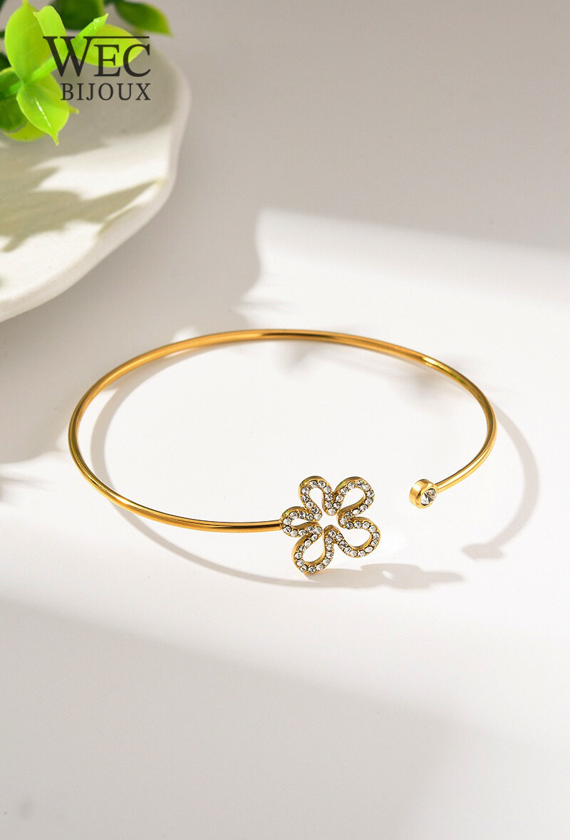 Grossista WEC Bijoux - BRACCIALE RIGIDO A FIORE IN ACCIAIO INOSSIDABILE